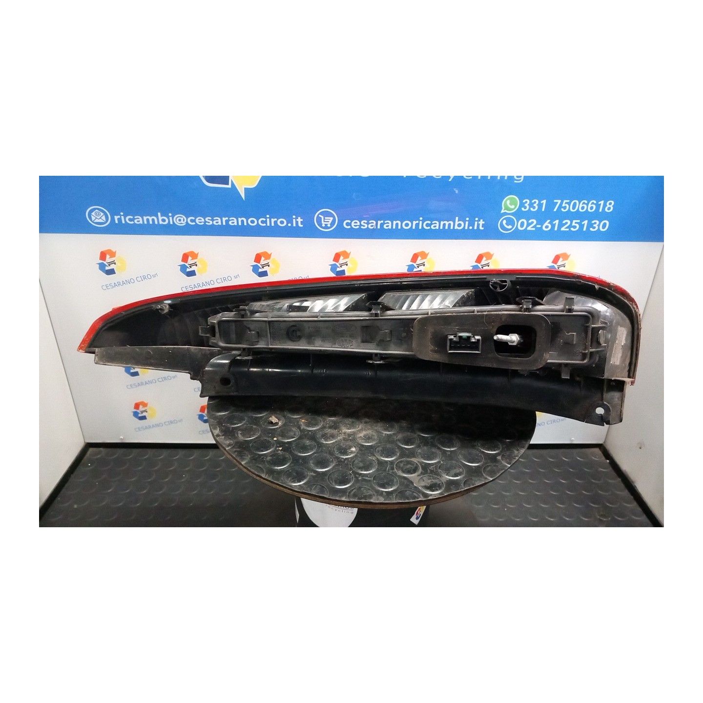 FANALE POST. SX. 004 FORD FIESTA (CBK) (03/02-12/05) FUJA 1324578