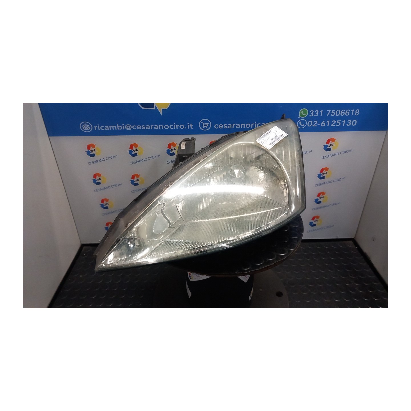 PROIETTORE C/REGOLAZ. MANUALE FARI SX. 054 FORD FOCUS (CAK) (10/98-03/02) FYDA 1152091