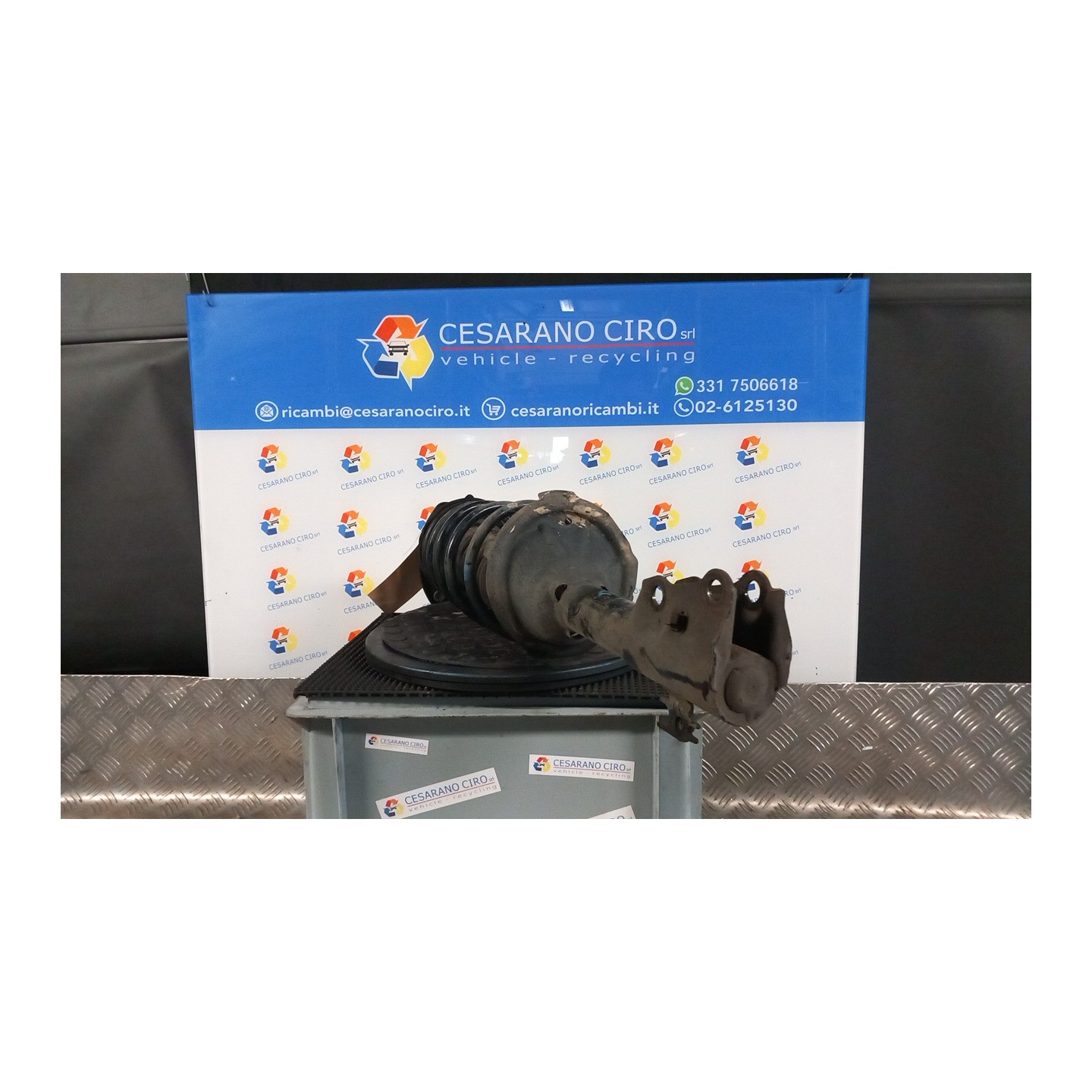 AMMORTIZZATORE ANT. 02-03- DX. 001 TOYOTA YARIS (10/01-11/05)     (FRP) 2SZFE 4851009A05