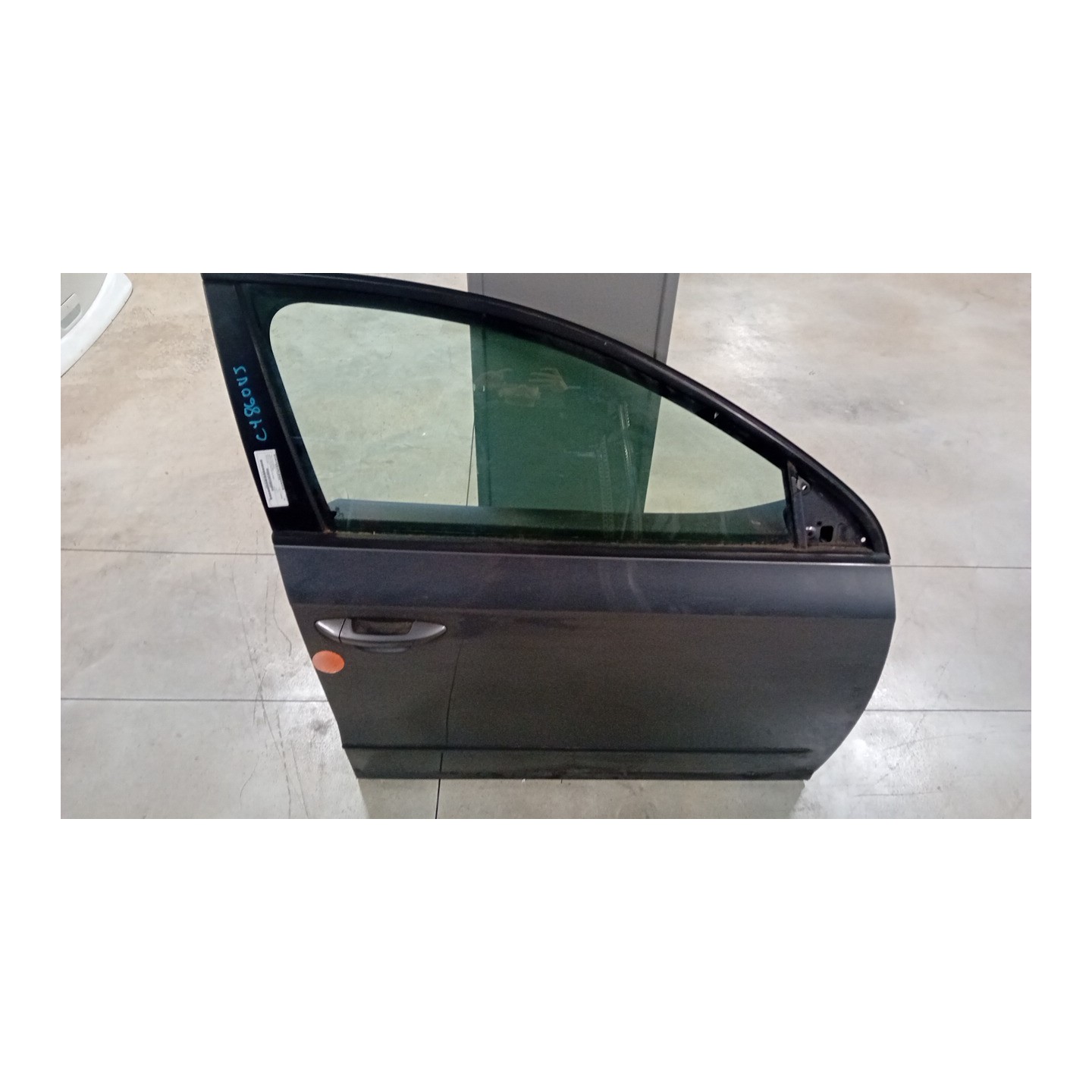 PORTA ANT. DX. 061 VOLKSWAGEN POLO (9N) (04/05-) AXR 6Q3831056K