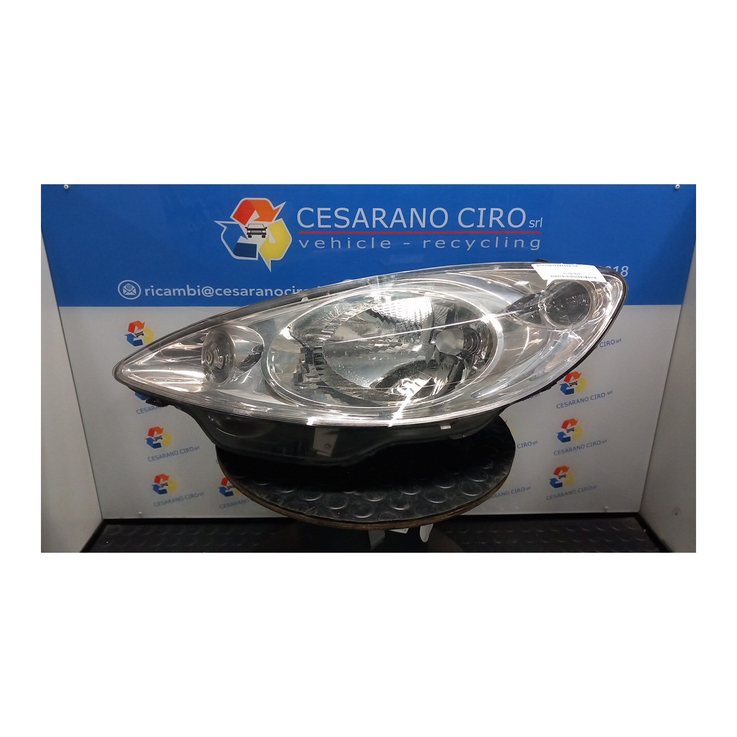 PROIETTORE SX. 069 PEUGEOT 1007 (04/05-06/10) 8HZ 620849