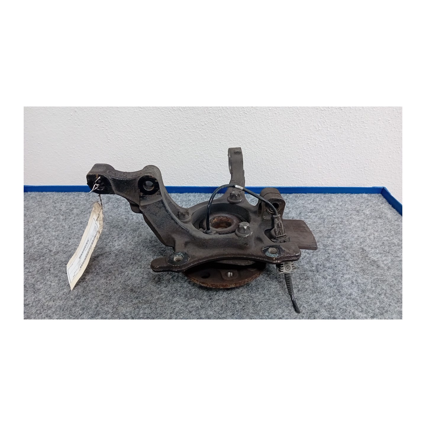 MONTANTE SOSP. ANT. DX. 100 OPEL ASTRA (A04) (01/04-03/11)  13156042