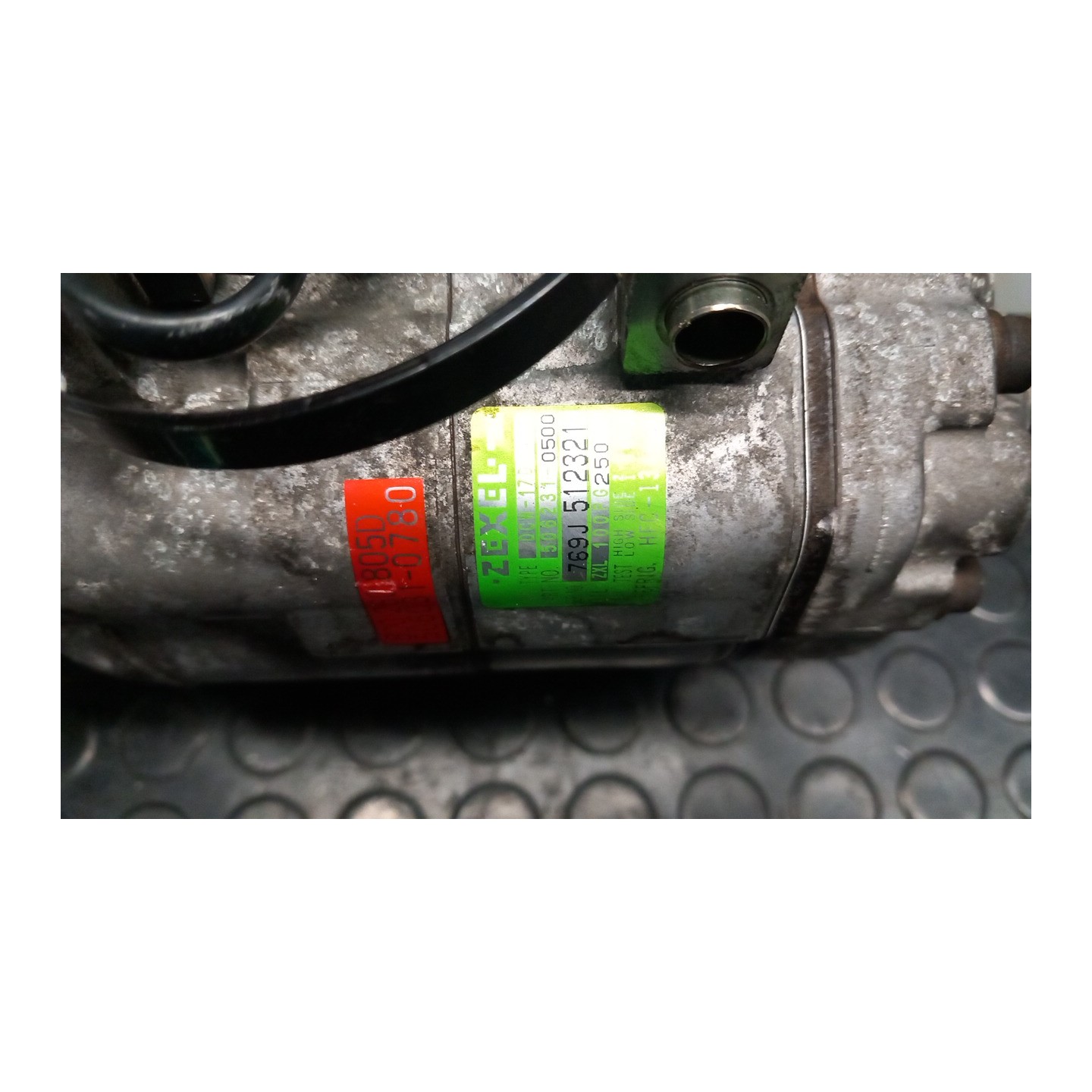 COMPRESSORE A/C ROTAZ 139 VOLKSWAGEN PASSAT (3B) (08/96-04/03) AEB 8D0260805MX
