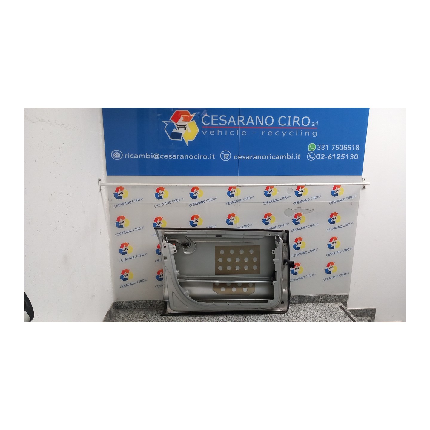 PANNELLO INT. PORTA ANT. CUOIO SX. 031 VOLKSWAGEN TOUAREG (7L) (12/02-05/10) BKS 7L6867011DH7B4