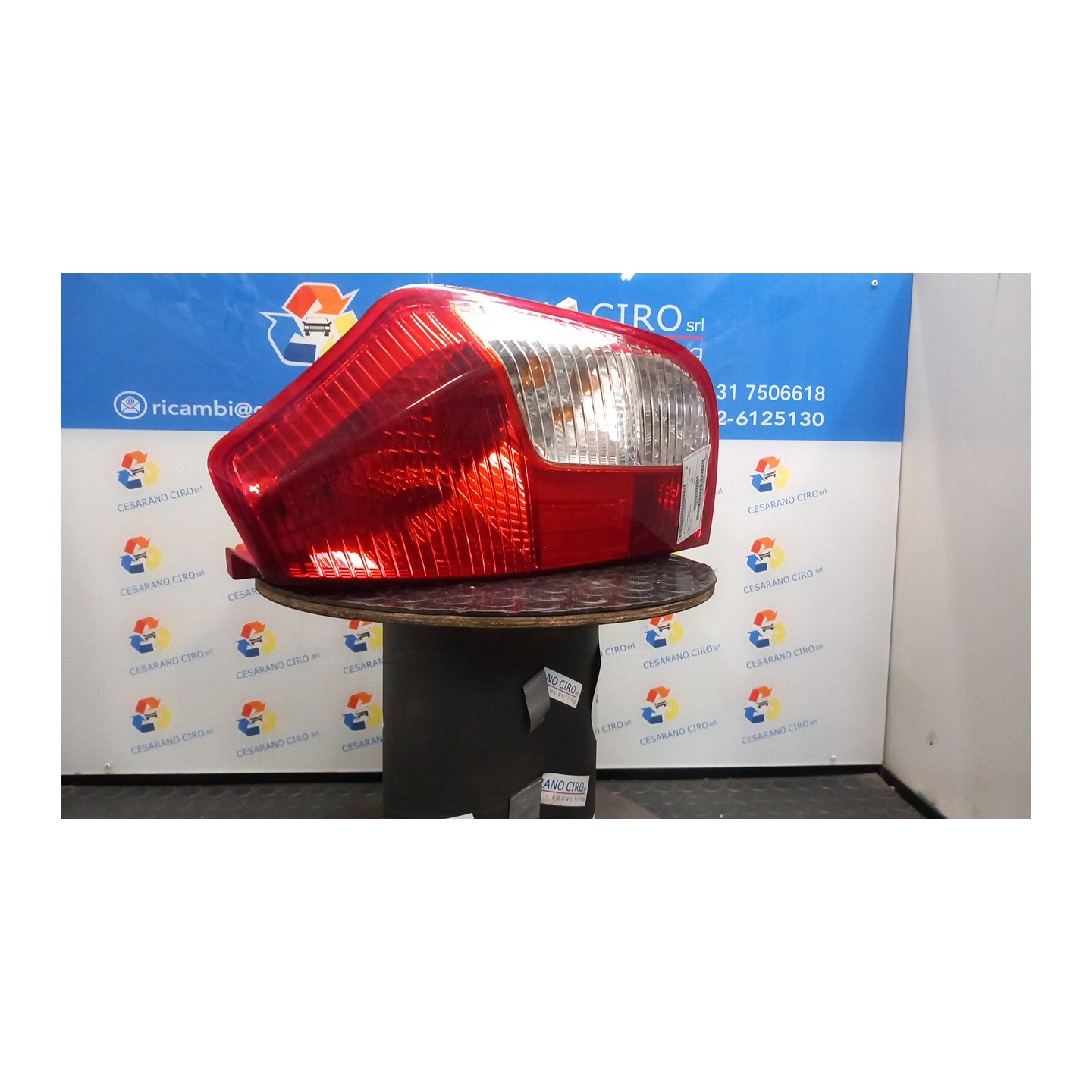 FANALE POST. DX. 046 HYUNDAI I10 (02/08-06/14-) G4HG 924020X020
