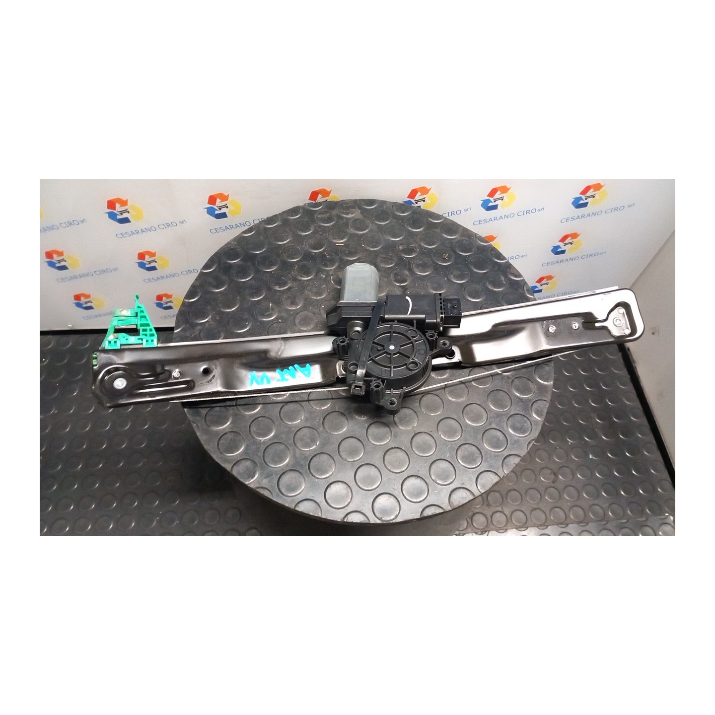 ALZACRISTALLO ELETTR. PORTA ANT. DX. 011 ALFA ROMEO GIULIETTA (X7) (03/10-10/13) 940B1000 71754403