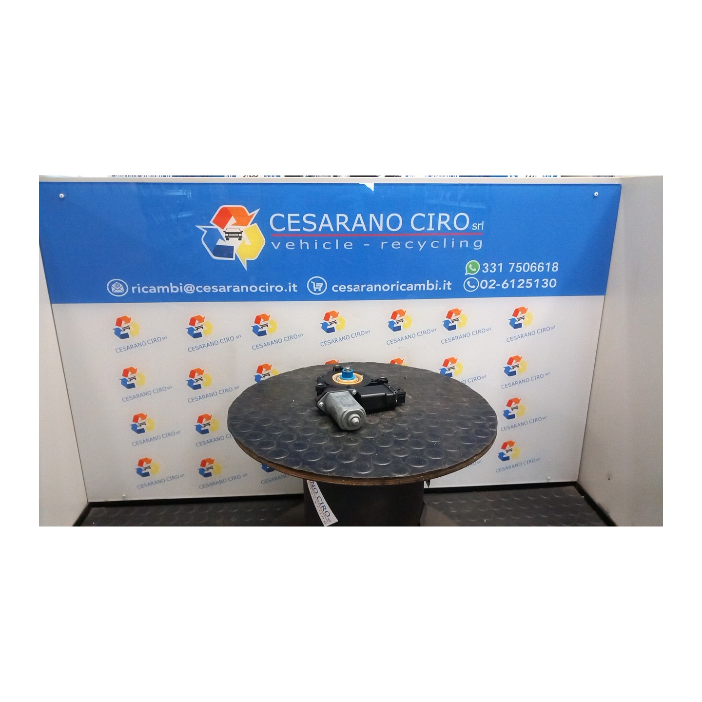 ALZACRISTALLO ELETTR. PORTA POST. SX. 036 ALFA ROMEO GIULIETTA (X7) (03/10-10/13) 940B1000 71754422