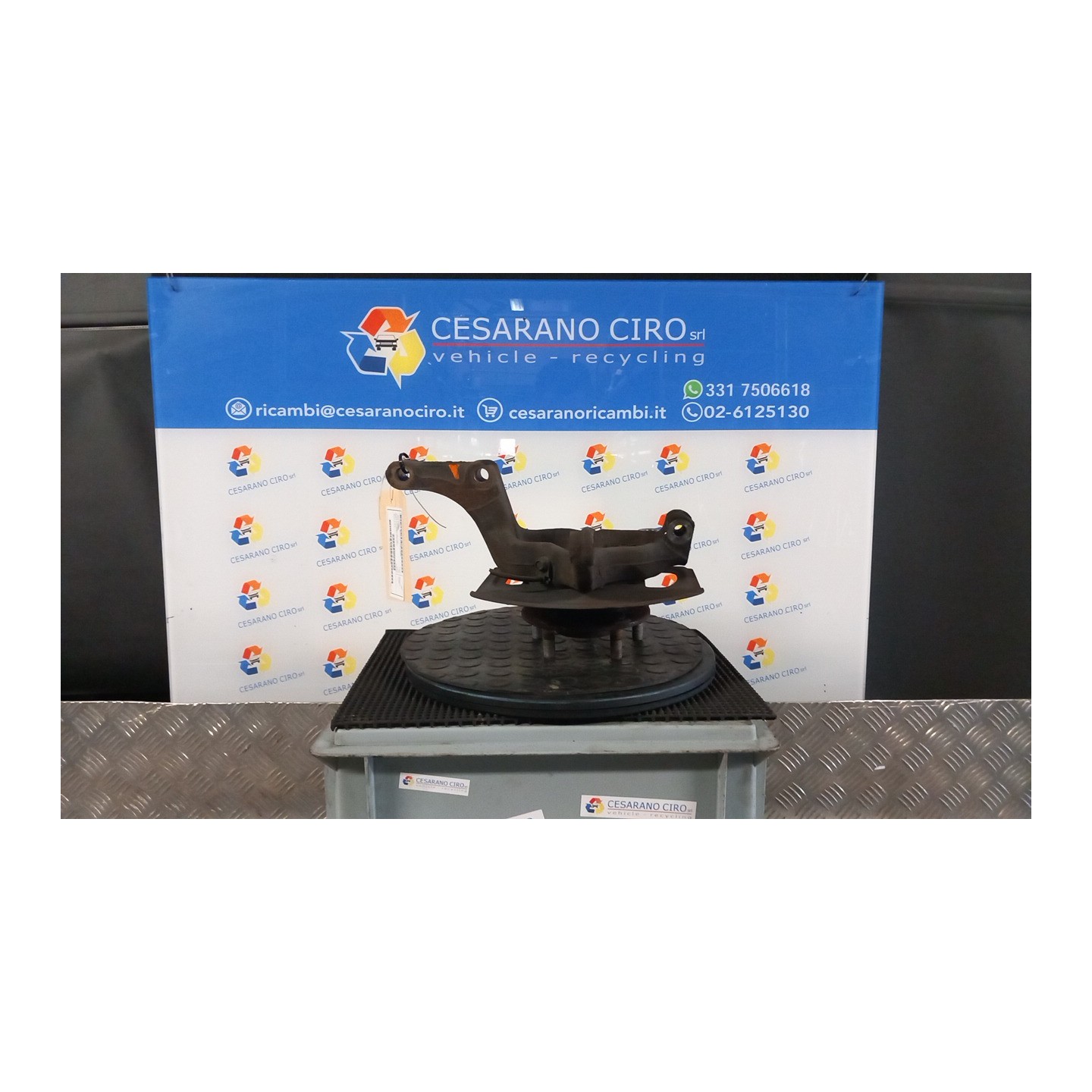 MONTANTE SOSP. ANT. SX. 047 NISSAN QASHQAI (J10E/JJ10E) (02/07-12 HR16 40015JD000