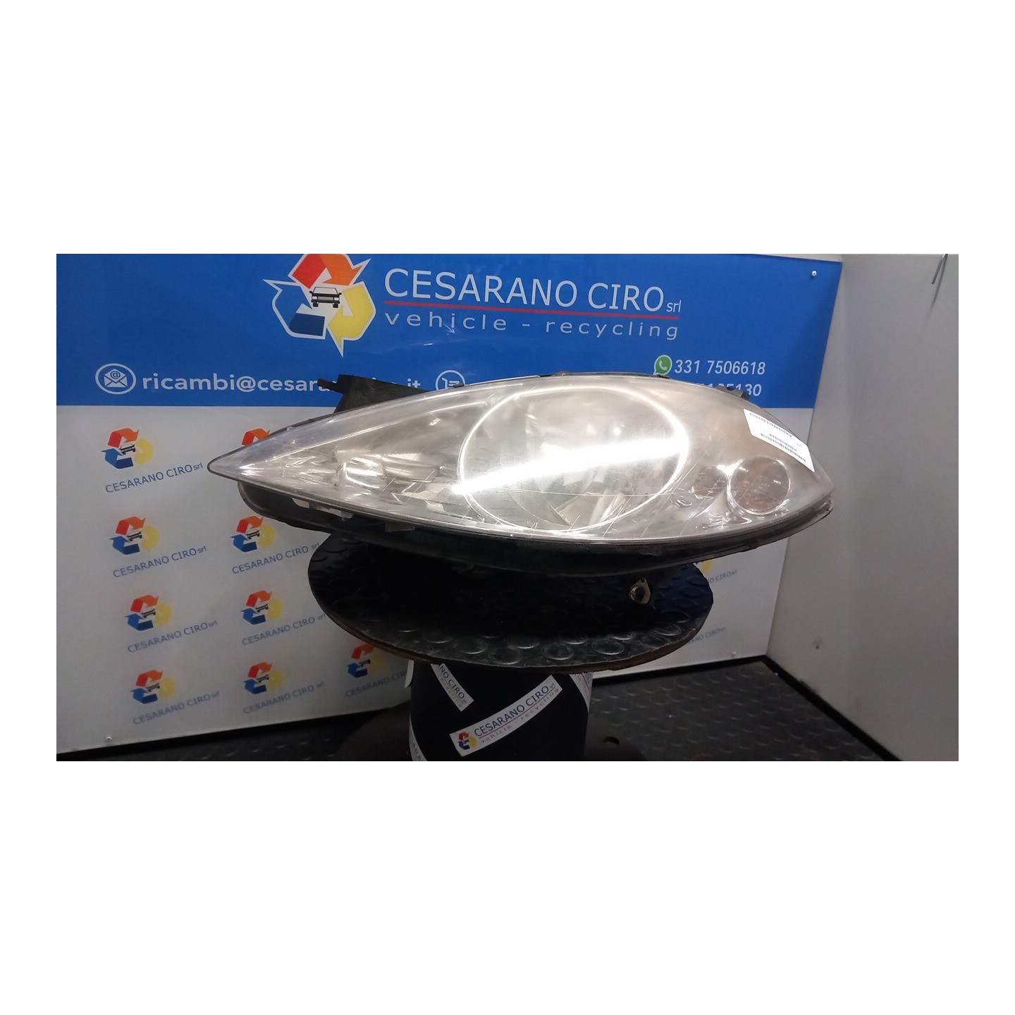 PROIETTORE DX. 042 MERCEDES-BENZ CLASSE A (W/C169) (07/04-04/13 266920 A1698205861