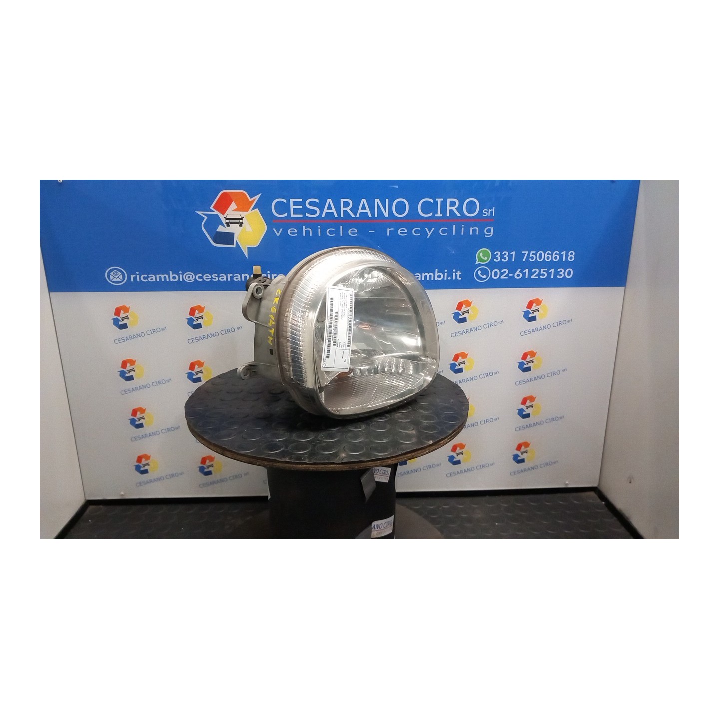 PROIETTORE DX. 051 RENAULT TWINGO 1A SERIE (08/98-09/07) D7FF7 7701049687