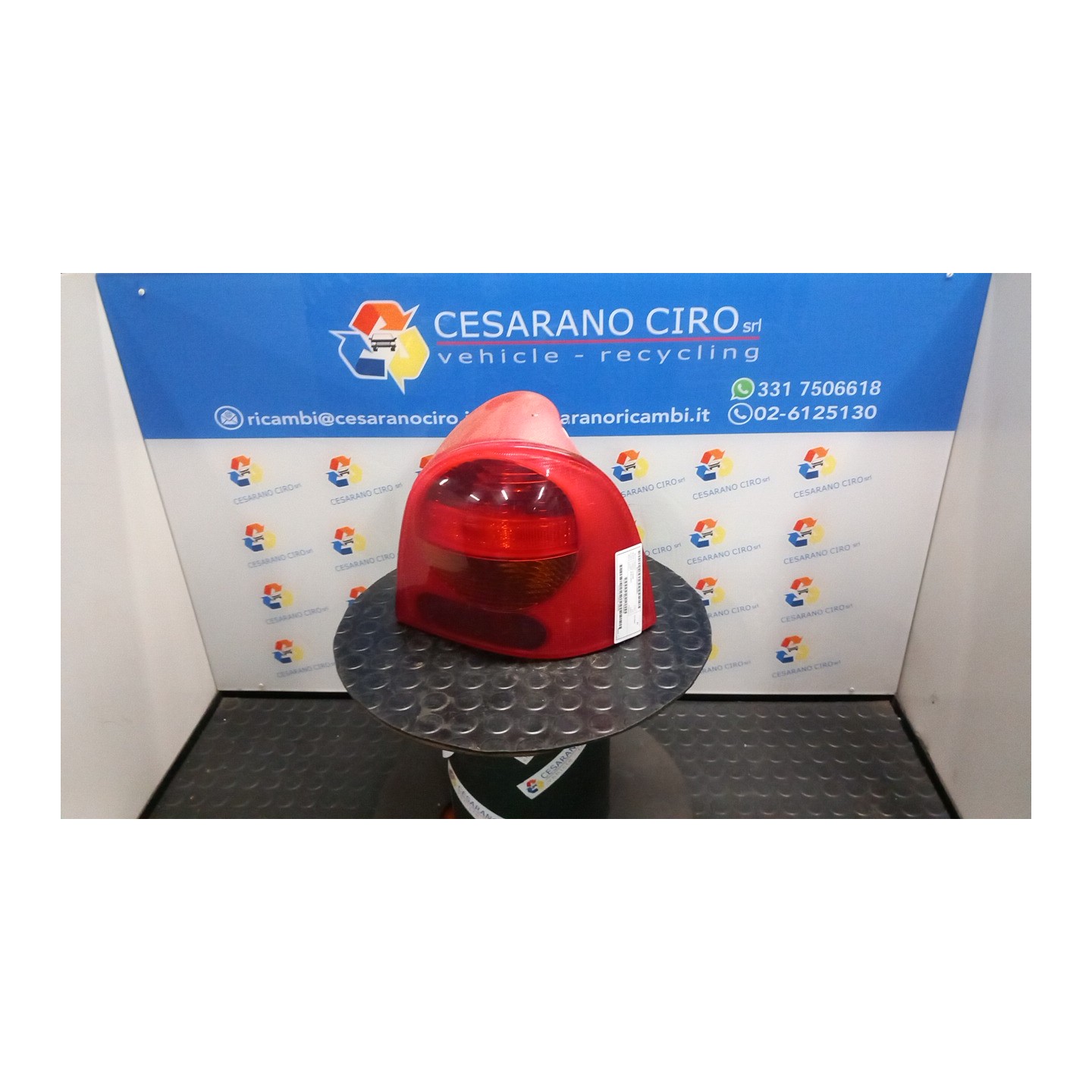 FANALE POST. 09/04 DX. 053 RENAULT TWINGO 1A SERIE (08/98-09/07) D7FF7 7700426320