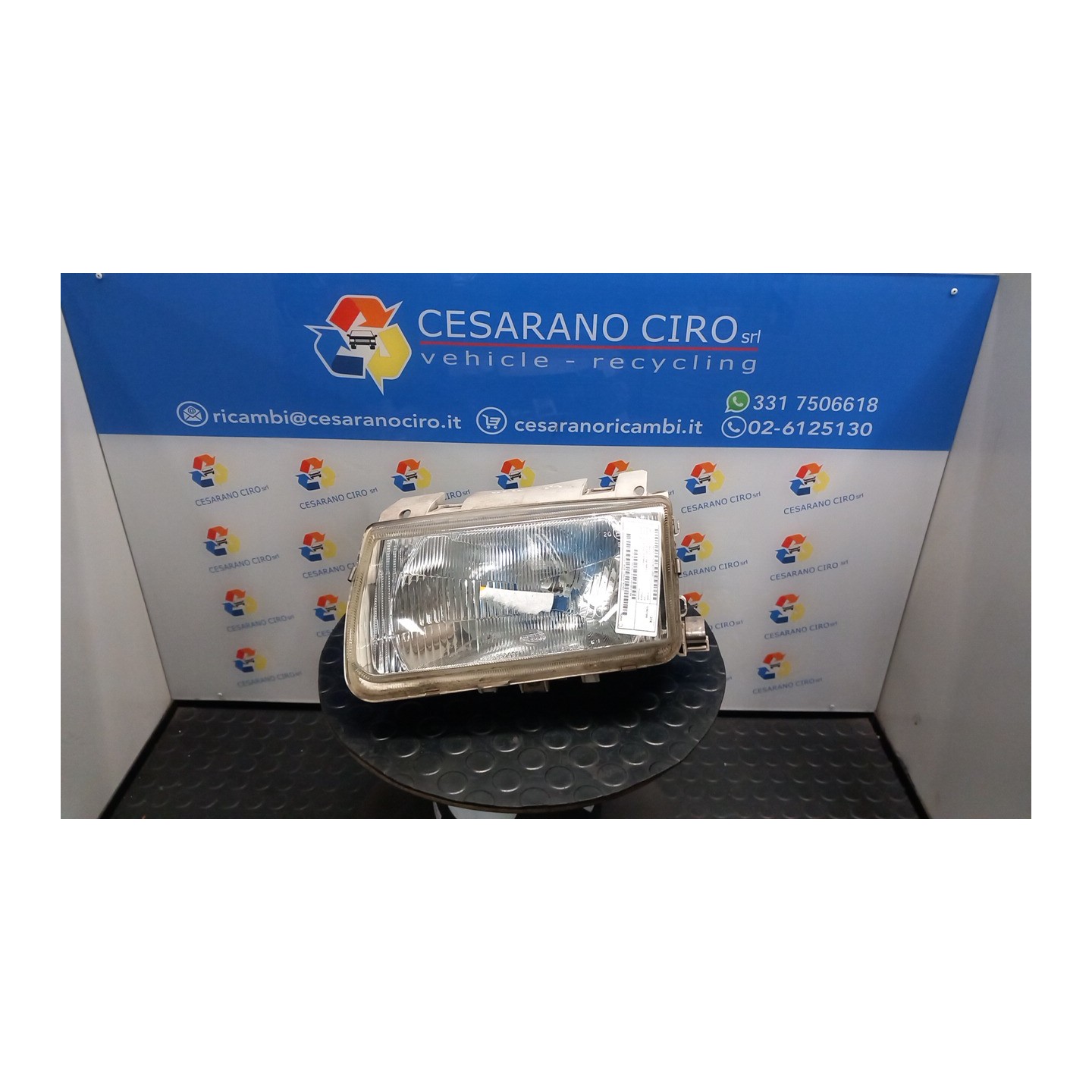 PROIETTORE HELLA SX. 017 VOLKSWAGEN POLO 3A SERIE (11/94-09/01) APQ 6N1941017AA