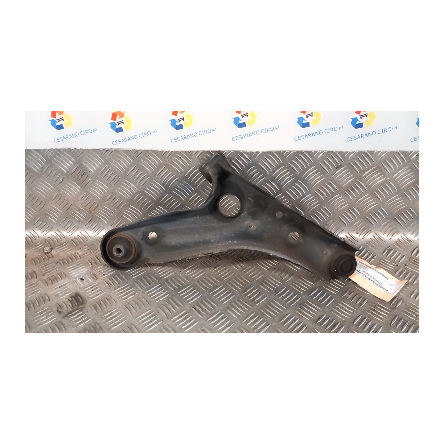 BRACCIO OSCILLANTE SOSP. ANT. SX. 050 NISSAN PIXO (UA0) (04/09-) K10B 545304A00D