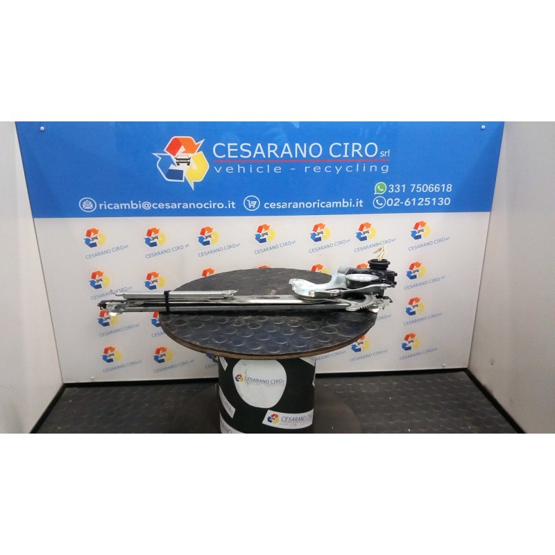 ALZACRISTALLO ELETTR. PORTA ANT. SX. 093 TOYOTA RAV 4 4A SERIE HYBRID (09/15-1 2AR 6980230280