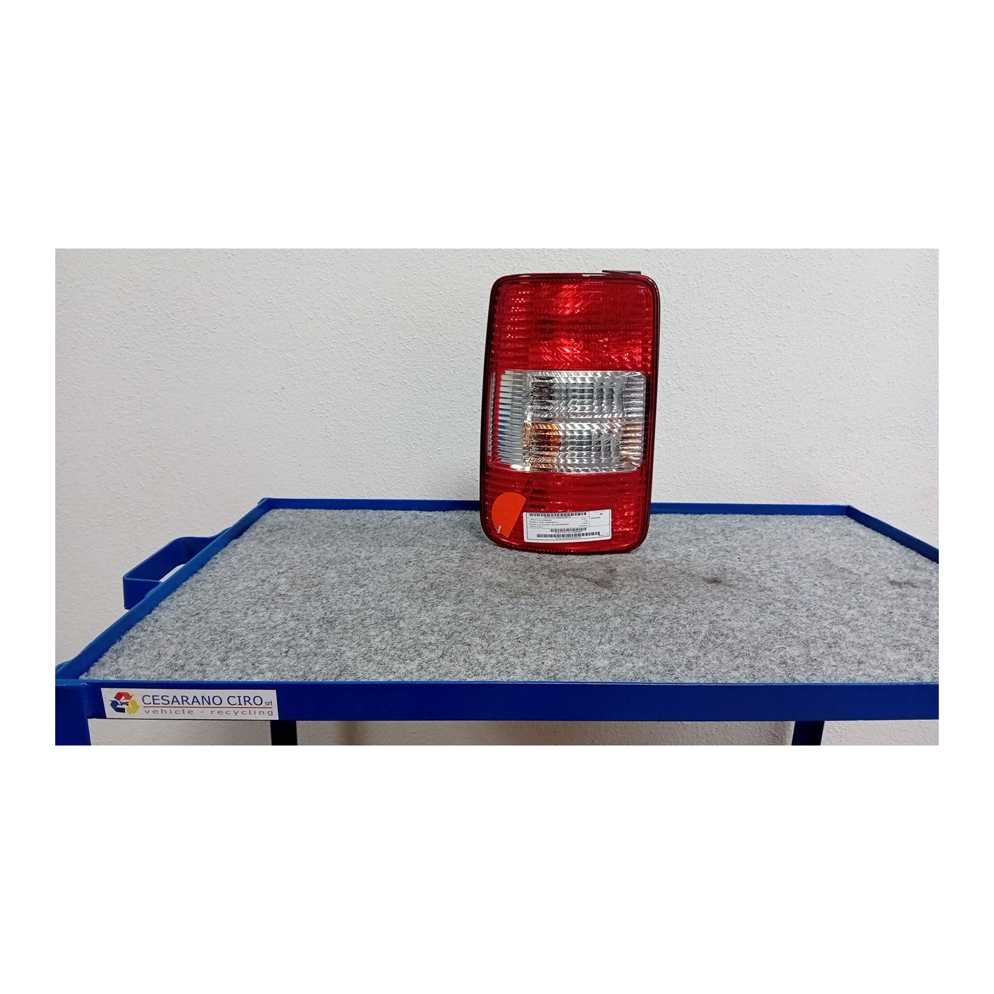 FANALE POST. SX. 175 VOLKSWAGEN CADDY (02/04-08/10) BSX 2K0945095N