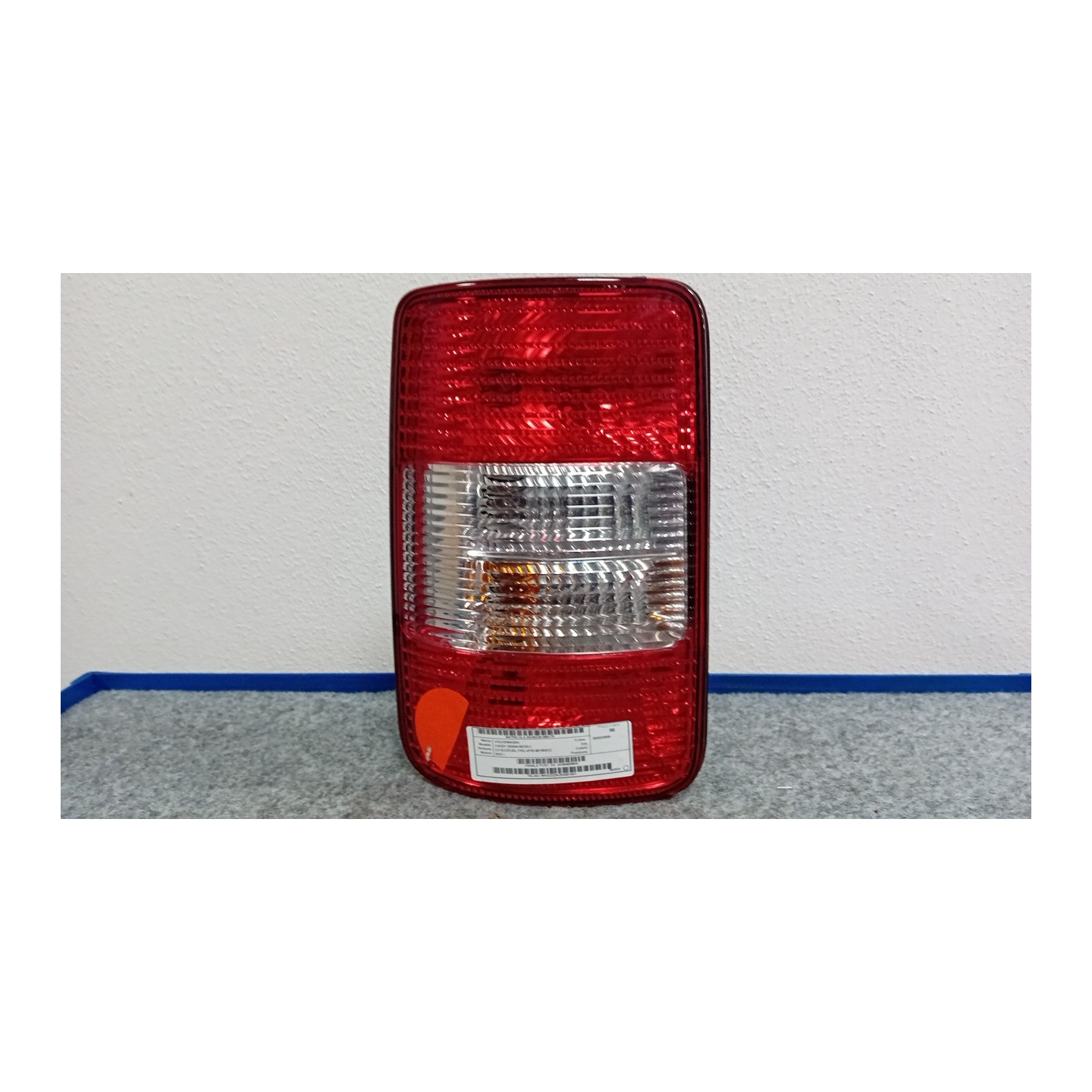 FANALE POST. SX. 175 VOLKSWAGEN CADDY (02/04-08/10) BSX 2K0945095N