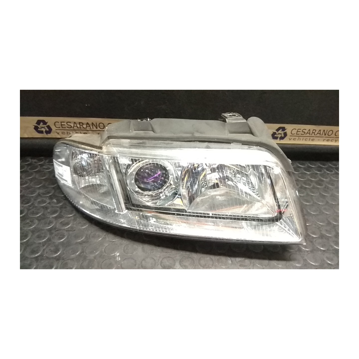 PROIETTORE DX. 010 AUDI A4 (8D) (10/94-12/00) AFB 8D0941030