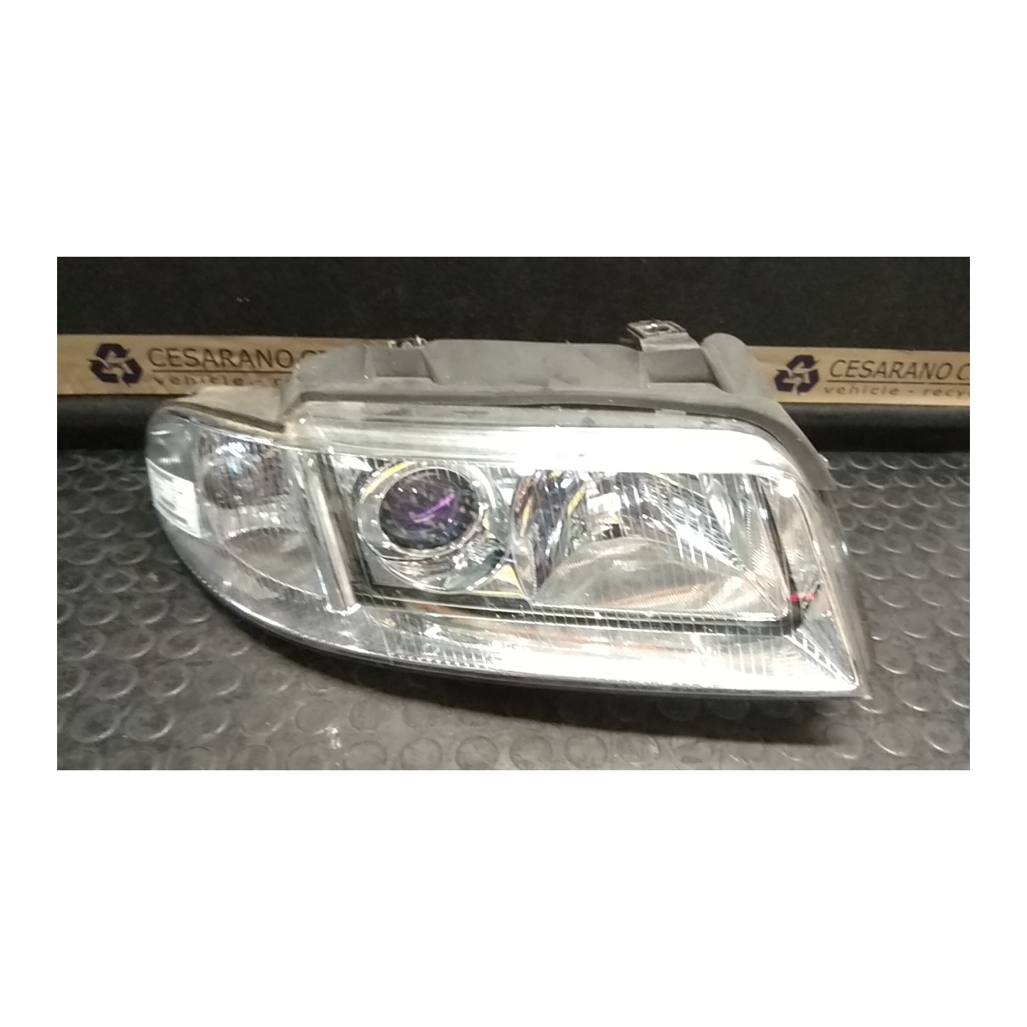 PROIETTORE DX. 010 AUDI A4 (8D) (10/94-12/00) AFB 8D0941030