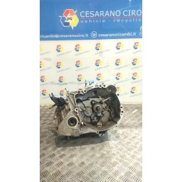CAMBIO COMPL. 077 RENAULT CLIO 3A SERIE (05/09-) D4FL7 7701723417