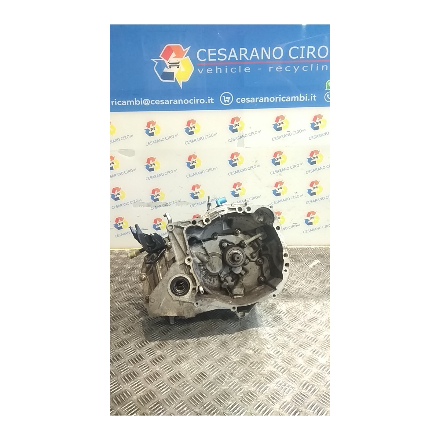 CAMBIO COMPL. 077 RENAULT CLIO 3A SERIE (05/09-) D4FL7 7701723417