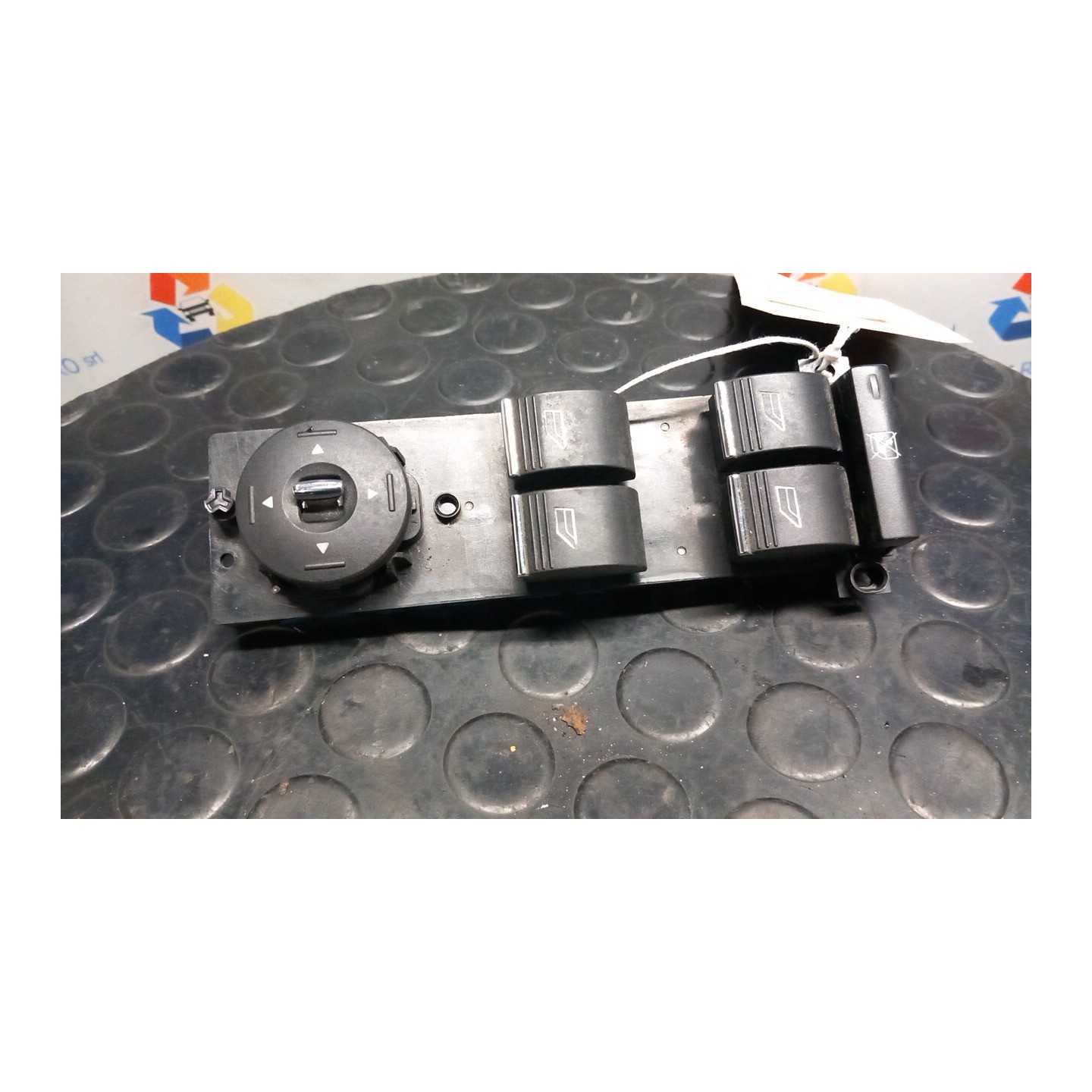 BLOCCO COMANDI ALZACRISTALLI SERIE 20/32 C/CRIST.ELET.POST. 053 FORD FOCUS (CB4) (01/08-12/11) SIDA 1547152