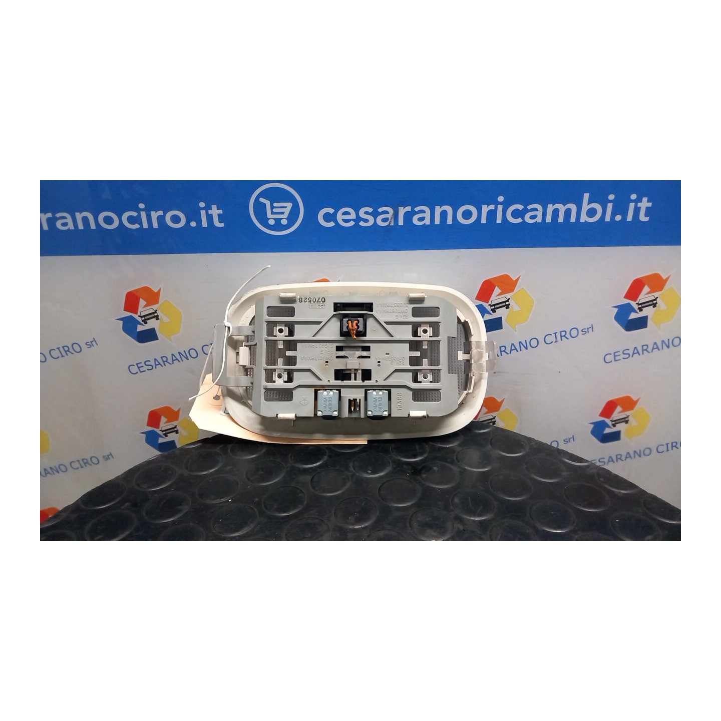 LUCE CORTESIA ANT. TETTO 062 JEEP COMPASS (MK) (11/06-06/10) BWD K1AN73DW1AB