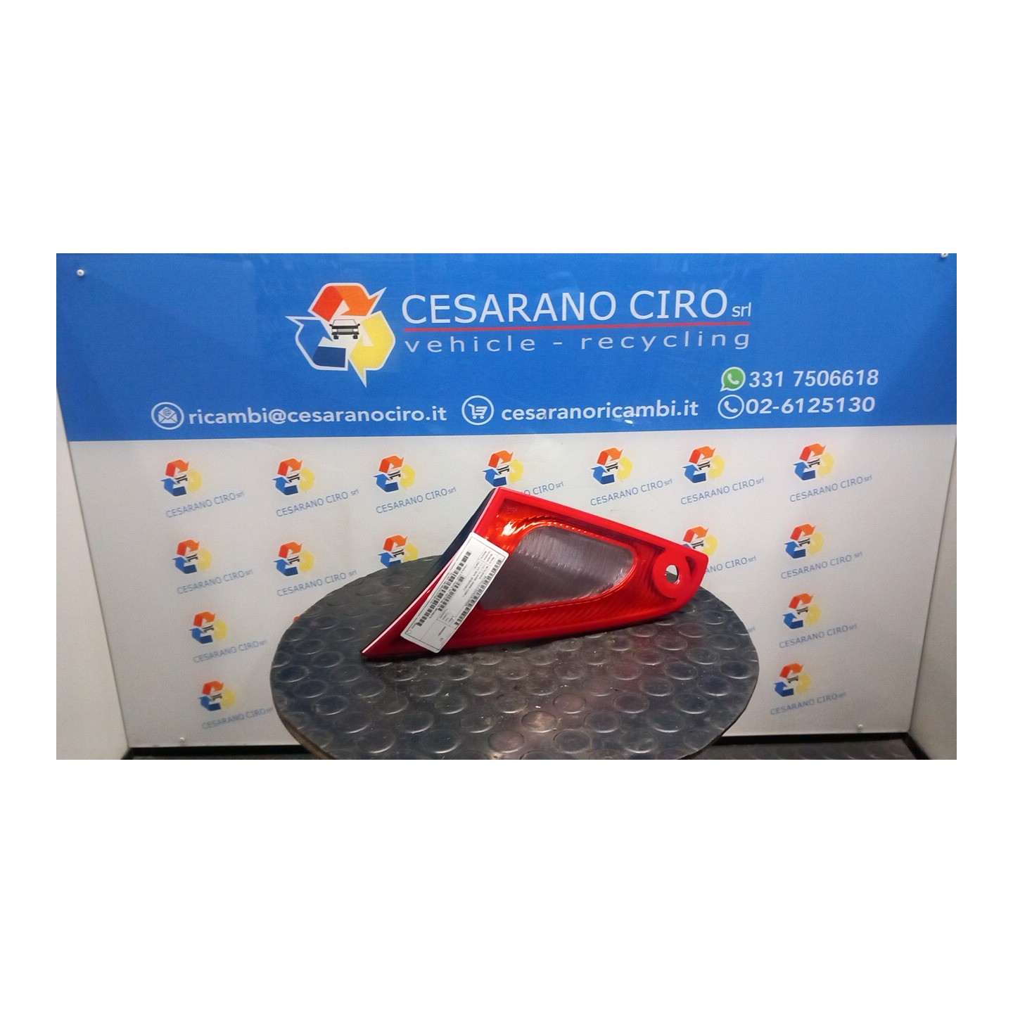 FANALE POST. PARTE INT. RETROM. DX. 035 MITSUBISHI COLT 7A SERIE (06/04-12/09) 134910 MN186274