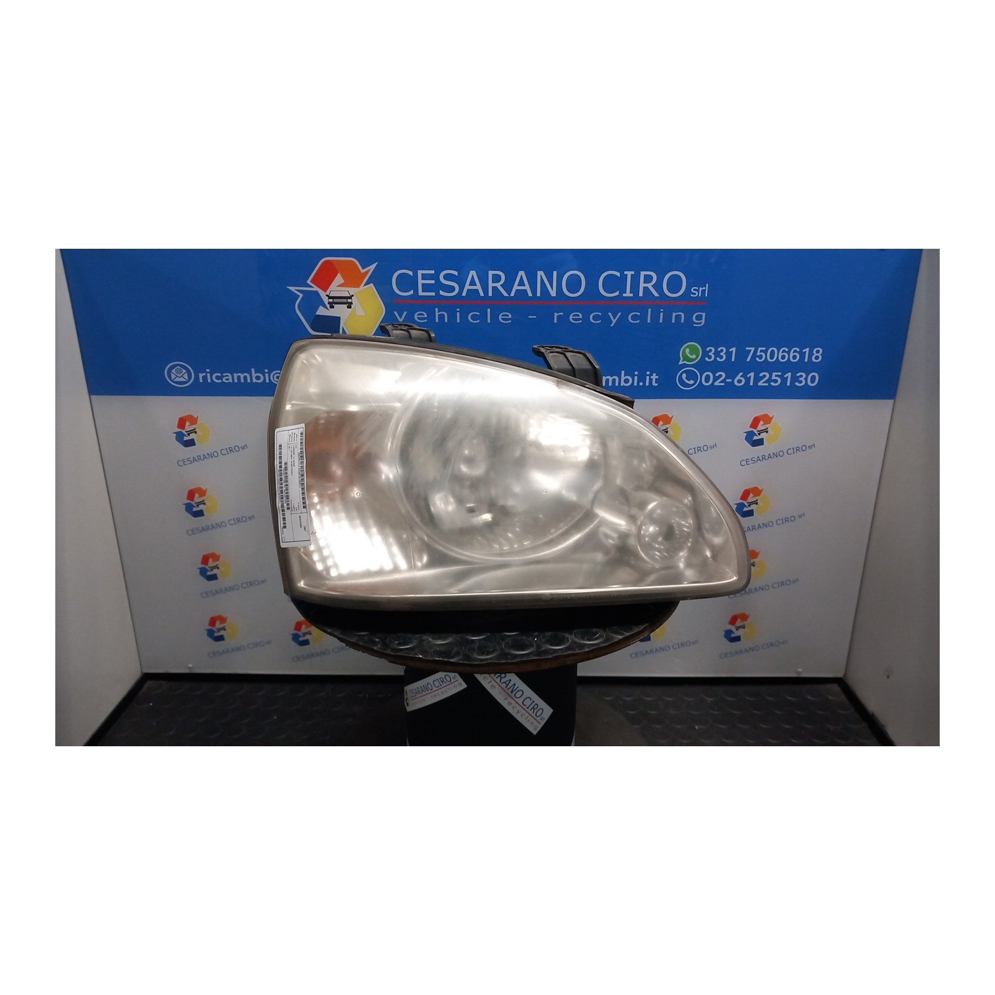 PROIETTORE DX. 077 KIA CARENS 1A SERIE (07/02-02/08) TB 0K2JA51030