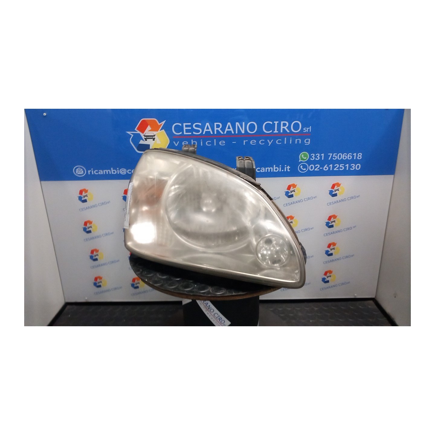 PROIETTORE DX. 077 KIA CARENS 1A SERIE (07/02-02/08) TB 0K2JA51030