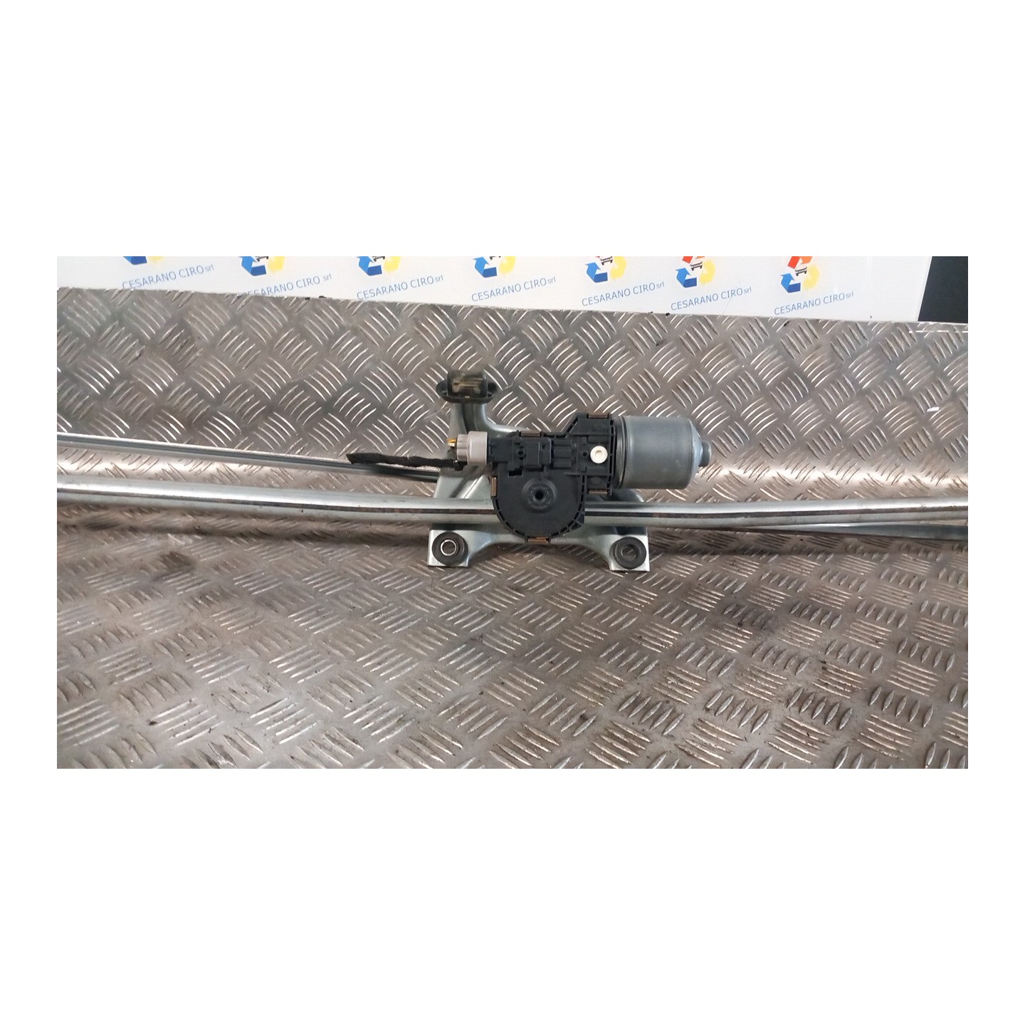 MECCANISMO TERGIPARABREZZA CON MOTORINO 194 OPEL MERIVA (S10) (04/10-) A14XER 13250416