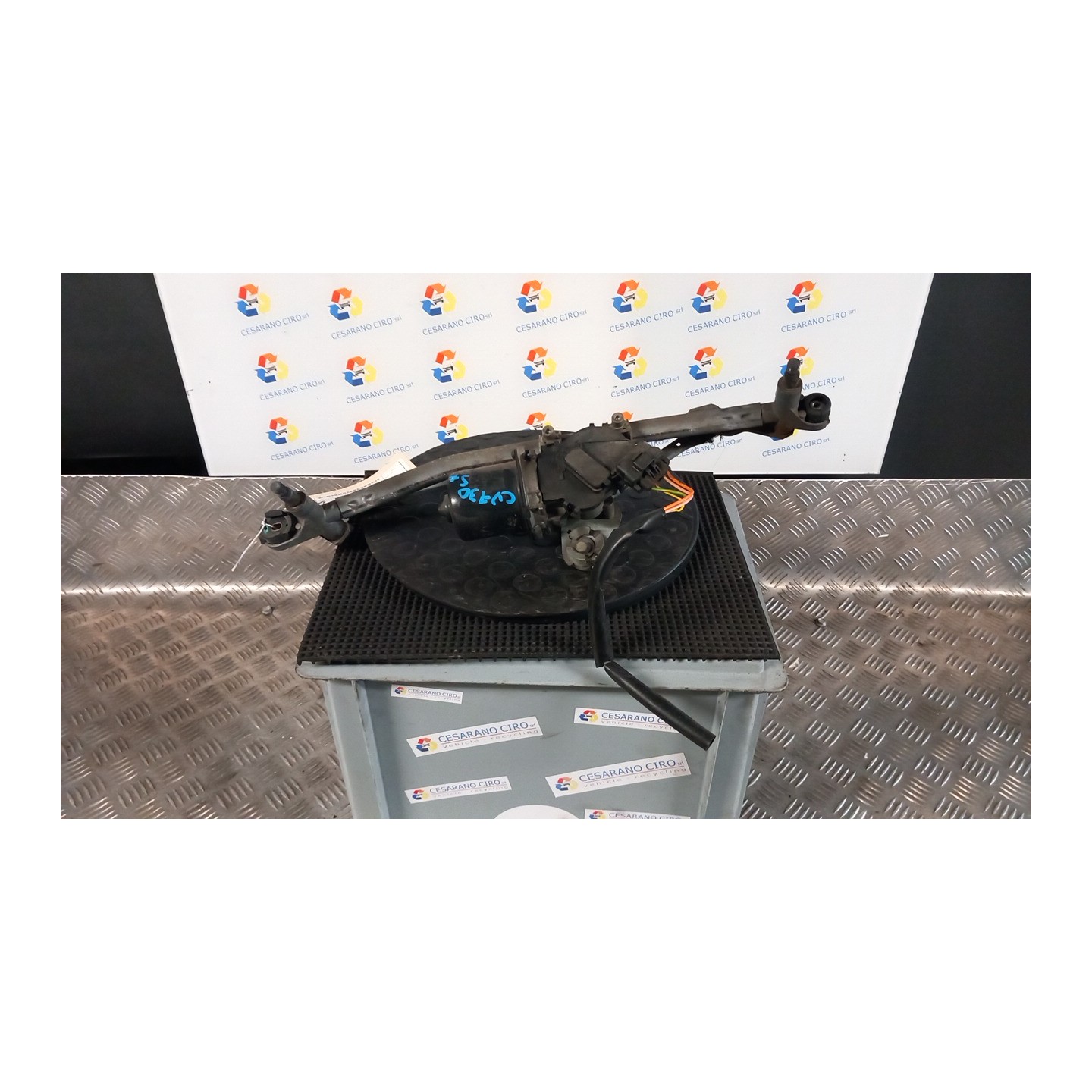 MECCANISMO TERGIPARABREZZA CON MOTORINO 082 CITROEN C3 PLURIEL (05/03-11/10) NFU 6401F4