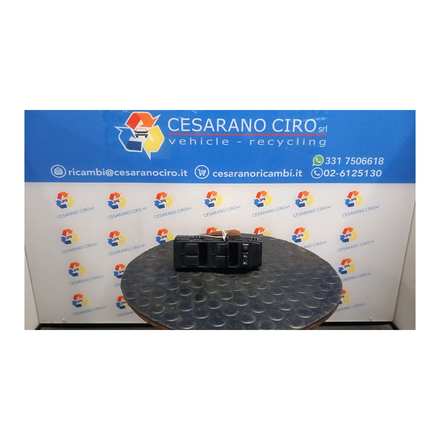 BLOCCO COMANDI ALZACRISTALLI SX 141 DODGE JOURNEY BWD NB3721000267003850084281SX