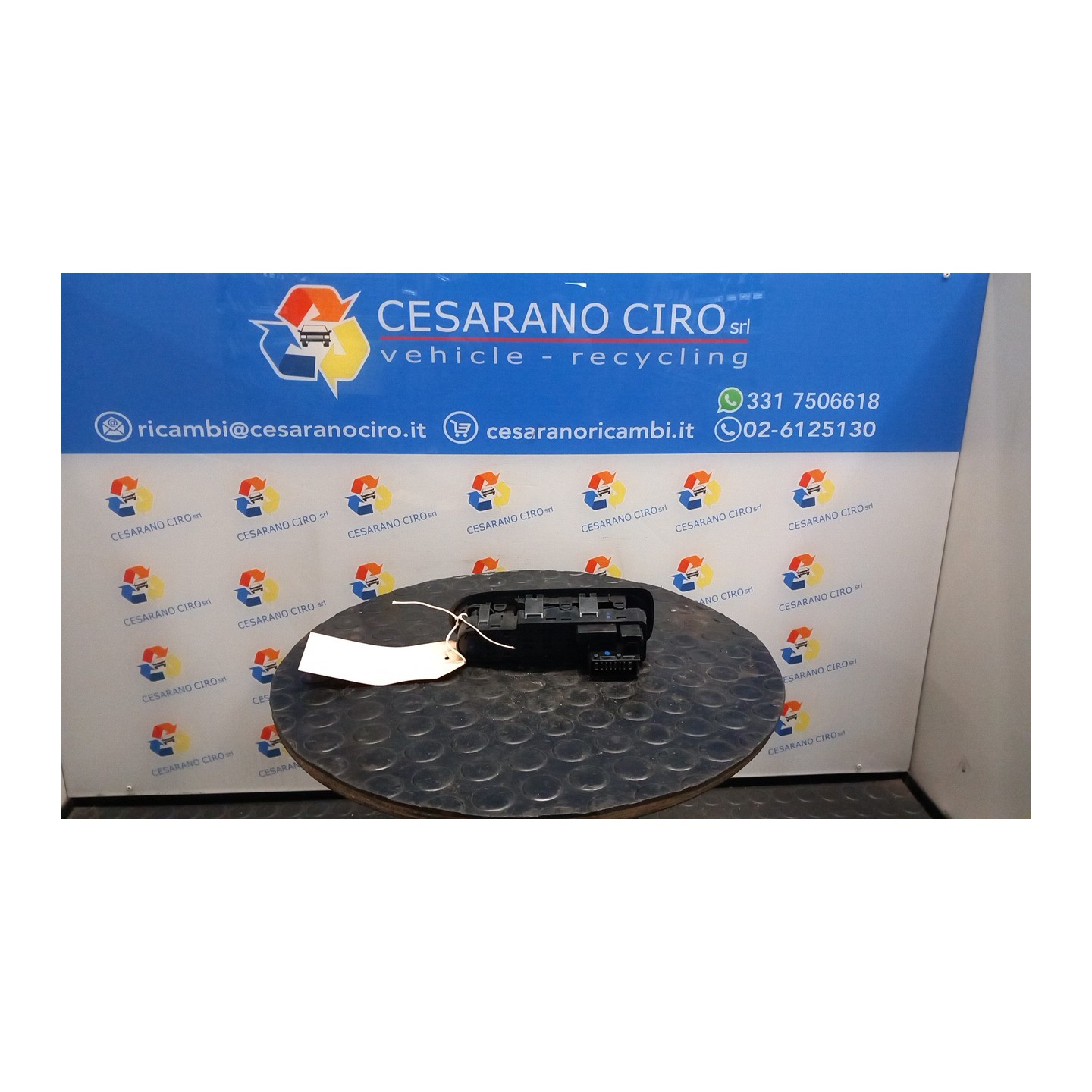 BLOCCO COMANDI ALZACRISTALLI E RETROVISORI EST. 157 CITROEN C3 2A SERIE (A51) (09/09-06/13 HFV 98012275XT