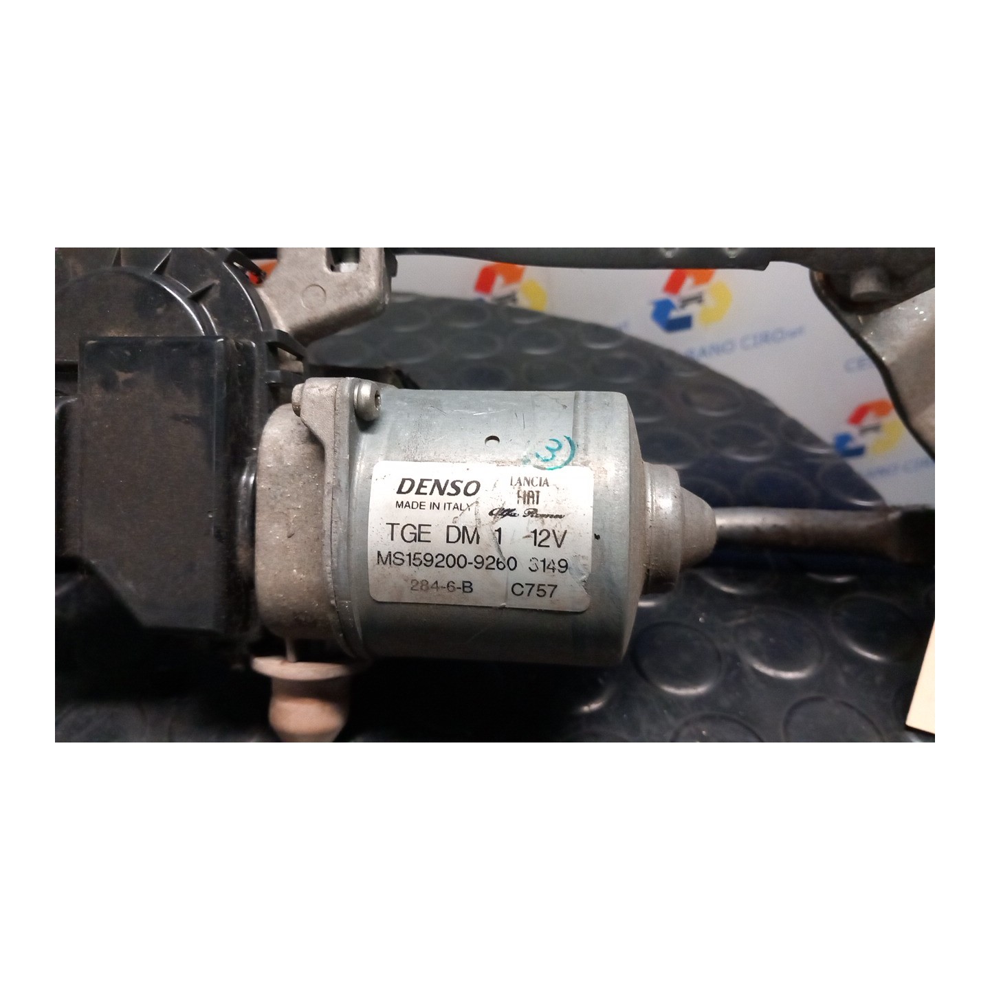 MECCANISMO TERGIPARABREZZA CON MOTORINO 164 FIAT PANDA (33) (12/11-04/17) 169A4000 52024852