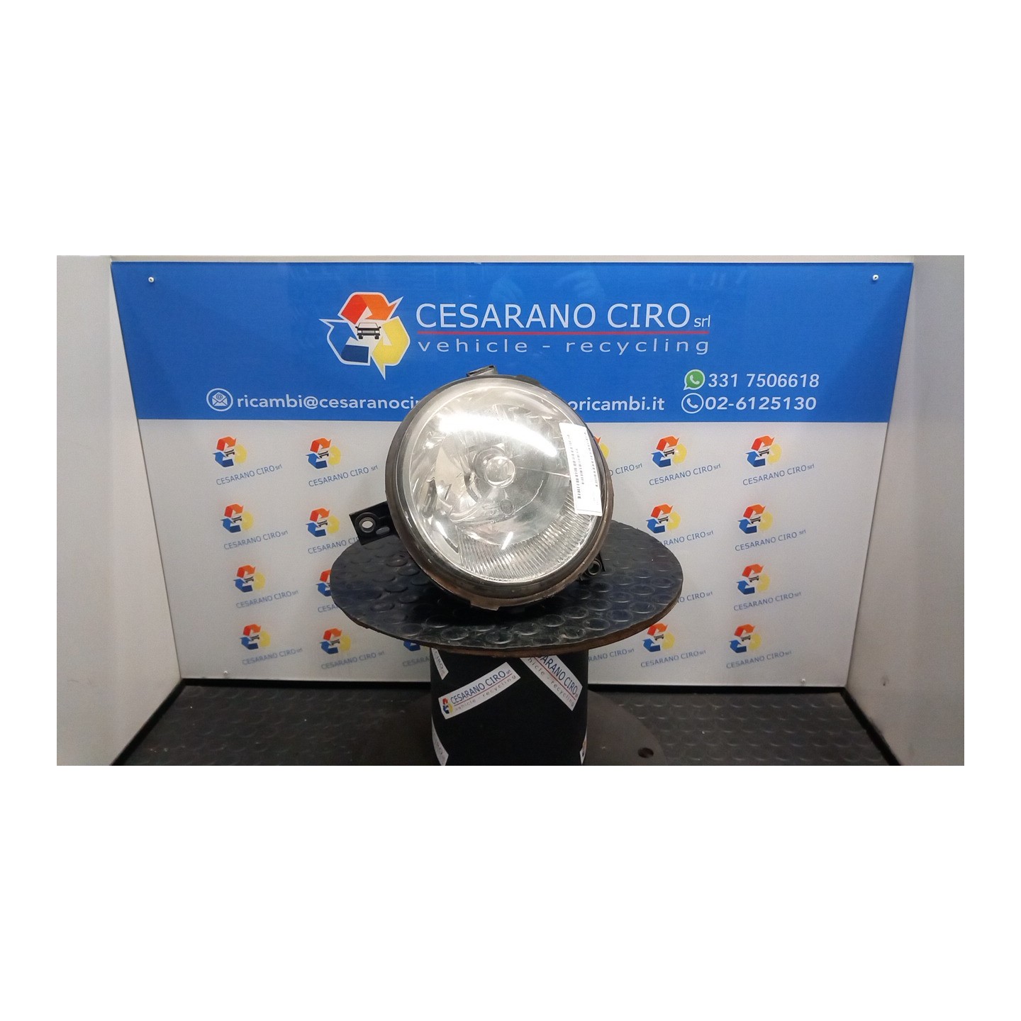 PROIETTORE CON REGOLATORE ALTEZZA SX. 056 VOLKSWAGEN LUPO (6X) (09/98-05/05) BBY 6X1941751J