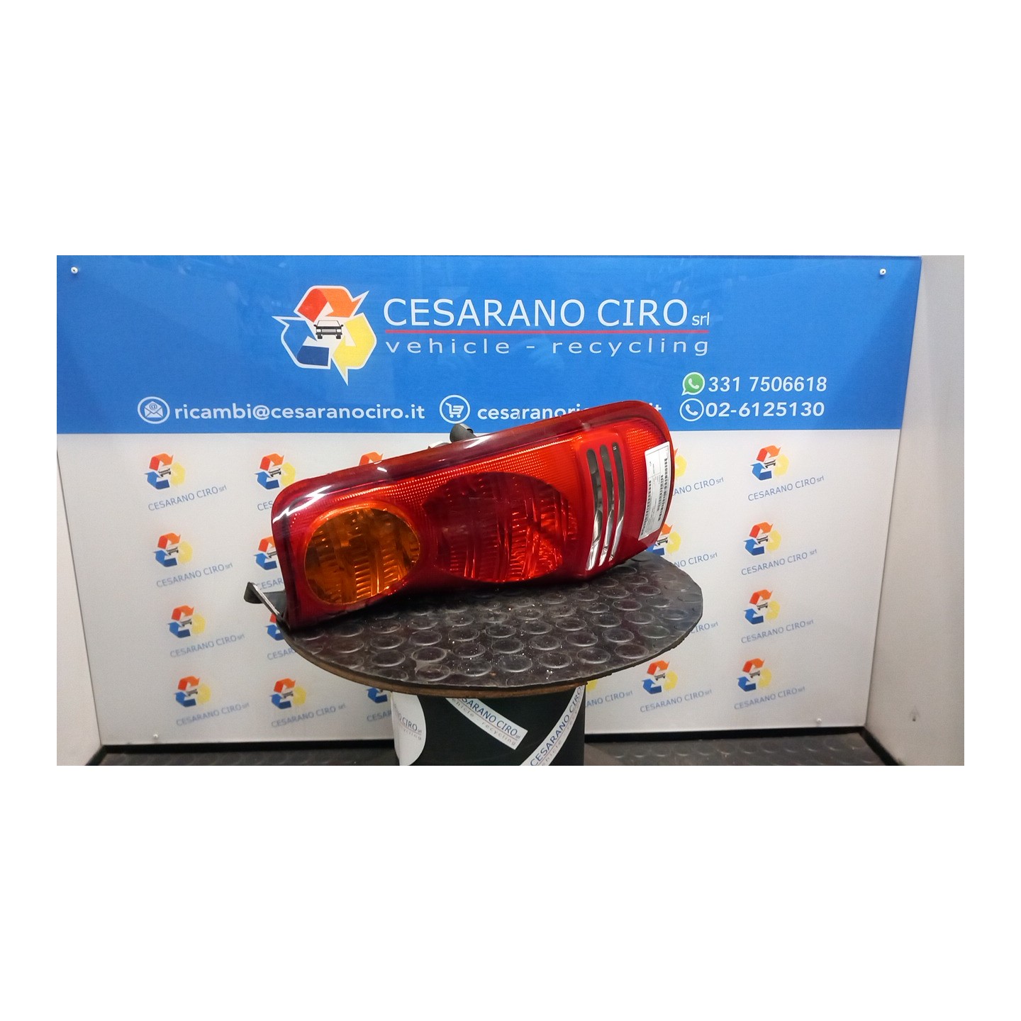 FANALE POST. DX. 077 HYUNDAI MATRIX (09/01-05/06) D3EA 9240217010