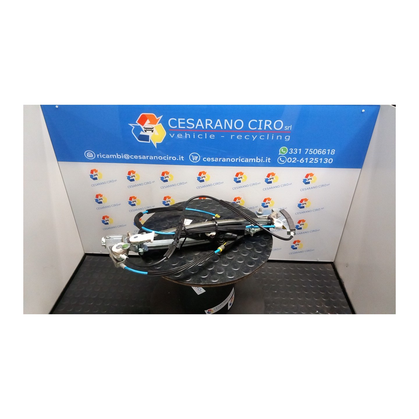 ALZACRISTALLO ELETTR. PORTA ANT. CON MOTORINO DX. 091 ALFA ROMEO GT (X2) (12/03-03/11) 937A5000 60681592