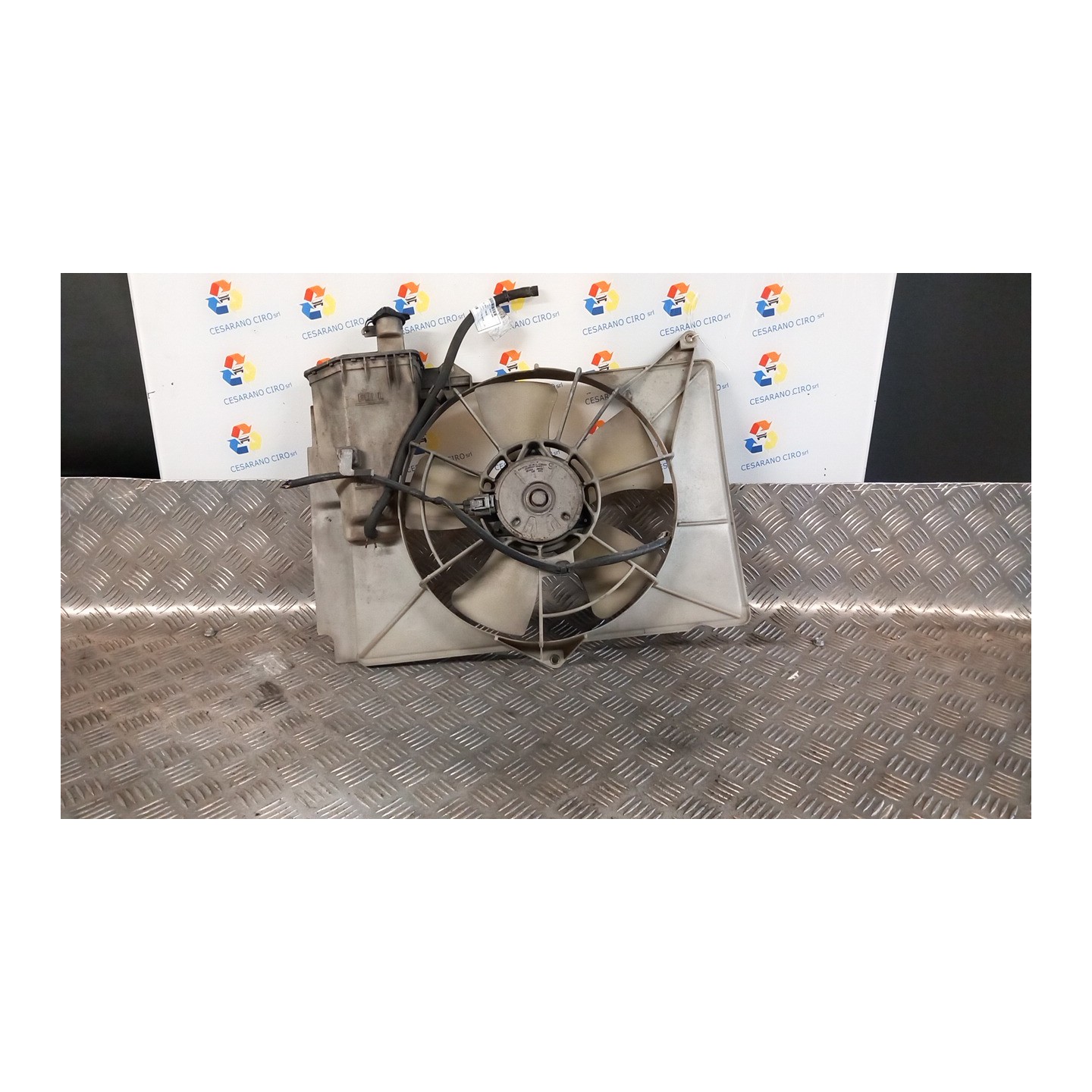 SUPPORTO ELETTROVENTOLA 113 TOYOTA AURIS (01/07-) 1ZRFE 1671122150