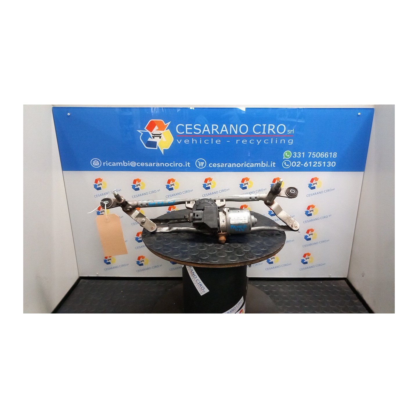 MECCANISMO TERGIPARABREZZA CON MOTORINO 166 FIAT PANDA (33) (12/11-04/17) 169A4000 51843622