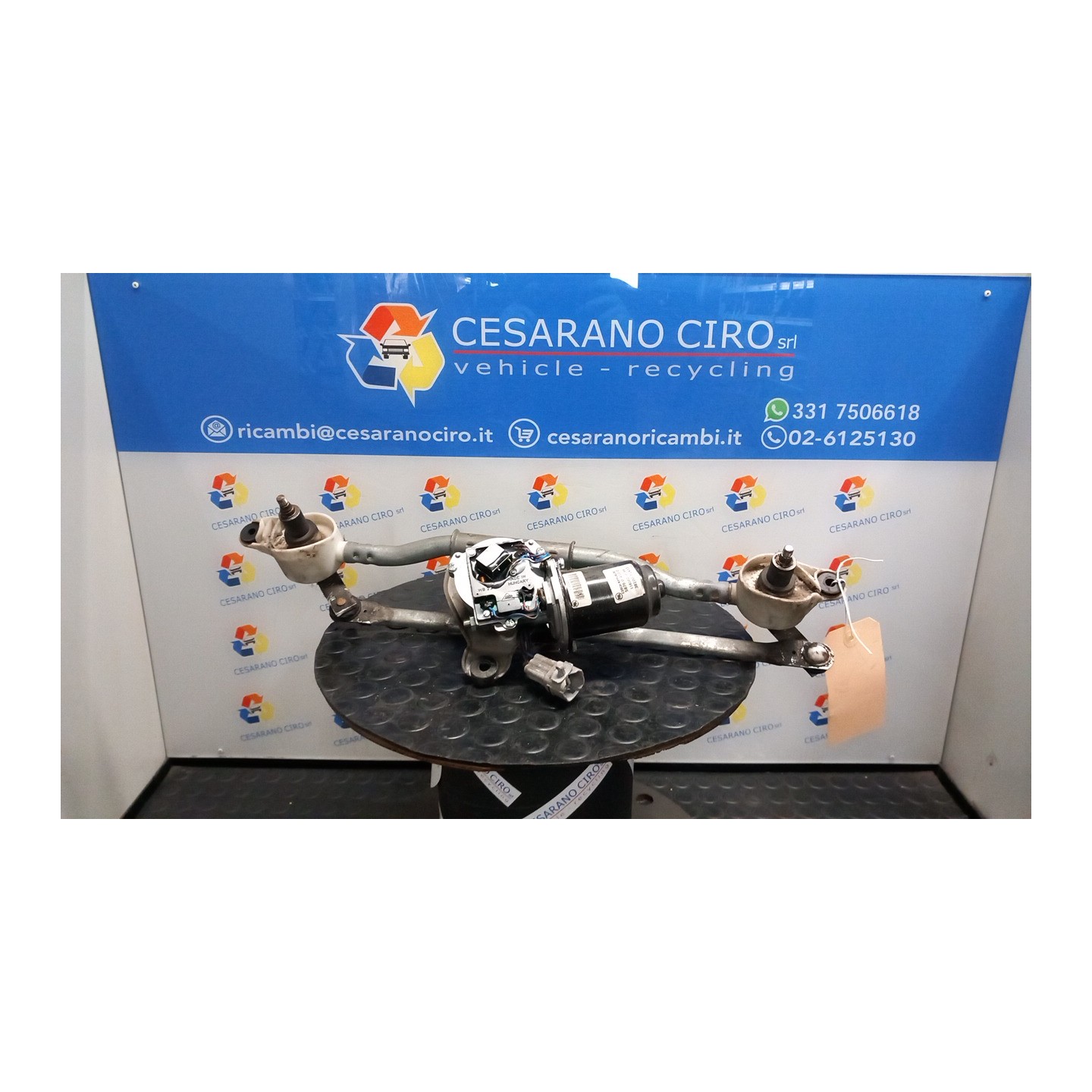 MECCANISMO TERGIPARABREZZA CON MOTORINO 203 SUZUKI SPLASH (02/08-10/15) K10B 3810051K50000