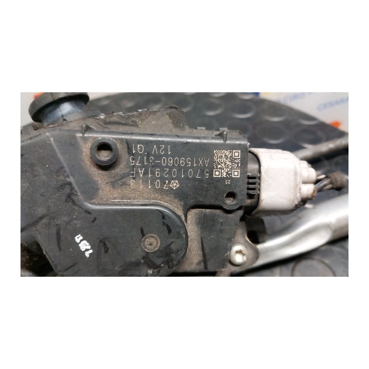 MECCANISMO TERGIPARABREZZA CON MOTORINO 206 LANCIA THEMA (32) (10/11-12/14) VM24D K68082552AA