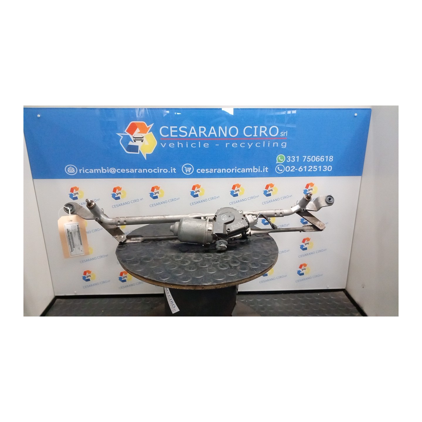 MECCANISMO TERGIPARABREZZA CON MOTORINO 210 SUZUKI SWIFT (09/10-09/13) K12B 3810068L00000