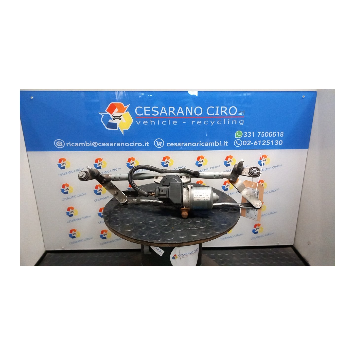 MECCANISMO TERGIPARABREZZA CON MOTOR 045 FIAT PANDA (33) (12/11-04/17) 169A4000 52024852