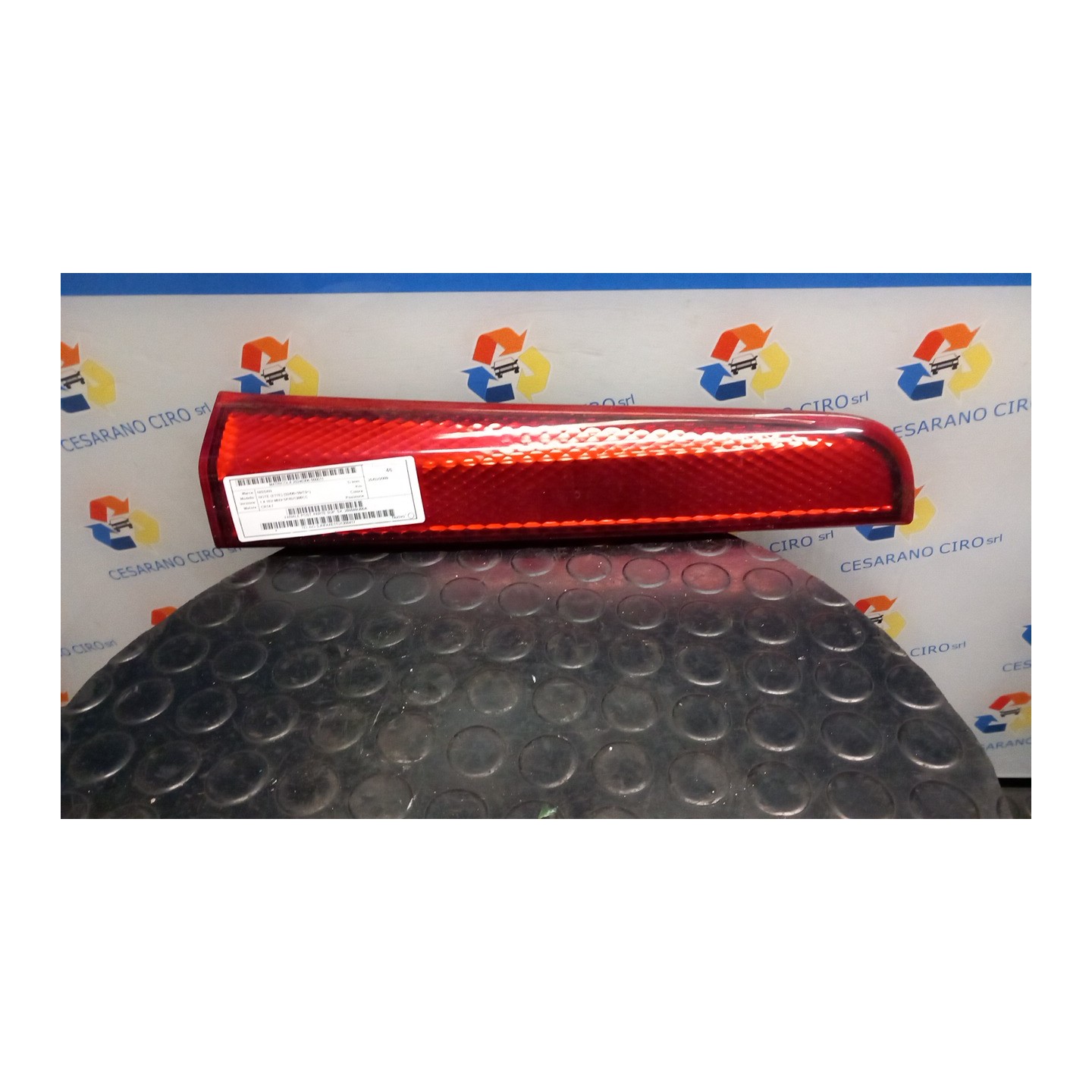 FANALE POST. PARTE SUP. SX. 011 NISSAN NOTE (E11E) (02/06-09/13) CR14 265589U00A