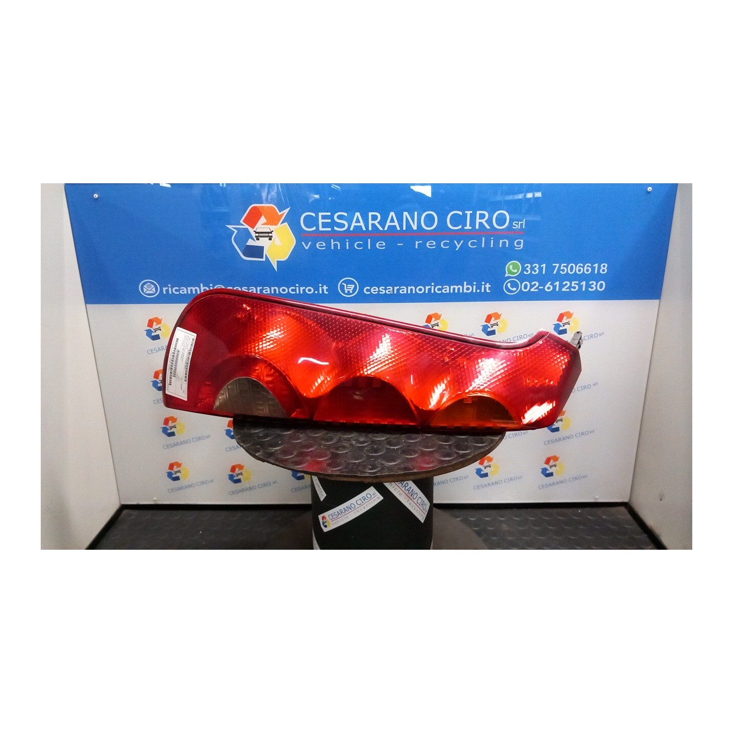 FANALE POST. PARTE INF. SX. 013 NISSAN NOTE (E11E) (02/06-09/13) CR14 265559U000