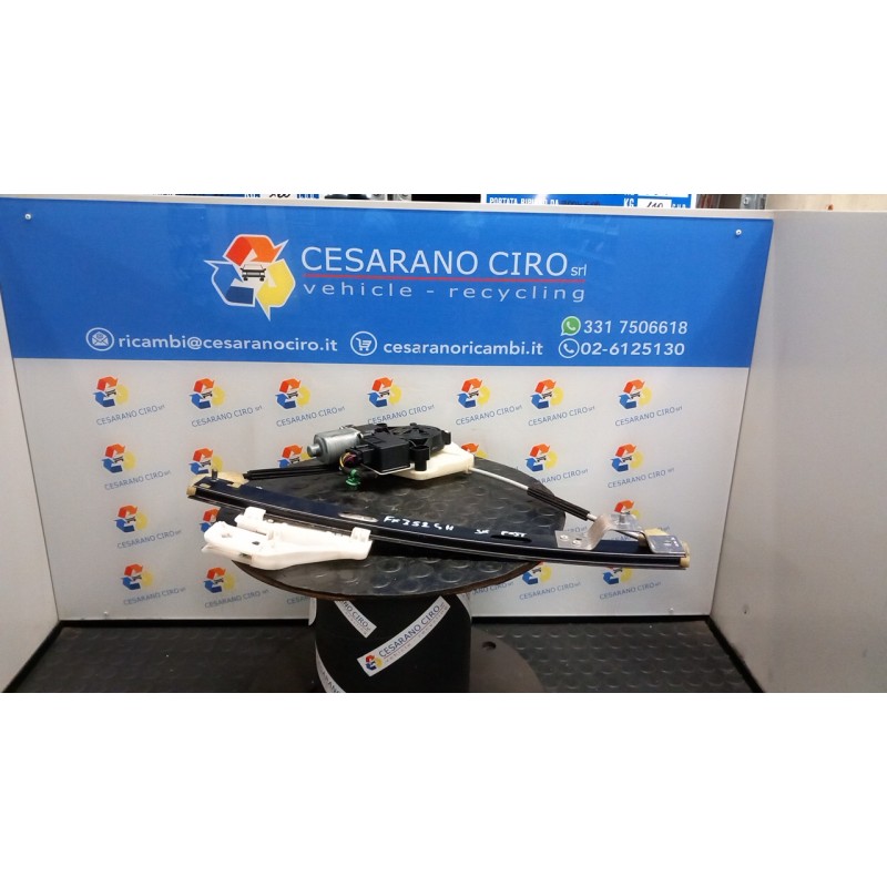 ALZACRISTALLO PORTA POST. SX. 063 SEAT LEON (11/16-12/20) DAC 5F4839461C