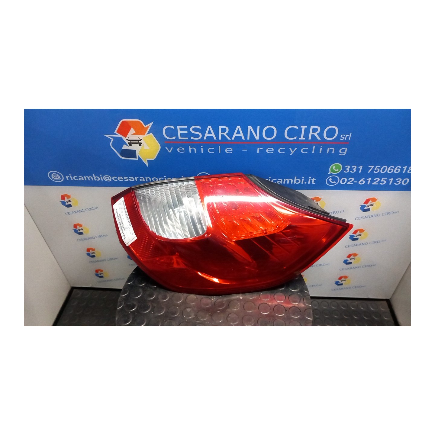 FANALE POST. DX. 115 RENAULT SCENIC 2A SERIE (06/03-08/09) K9KP7 8200493375