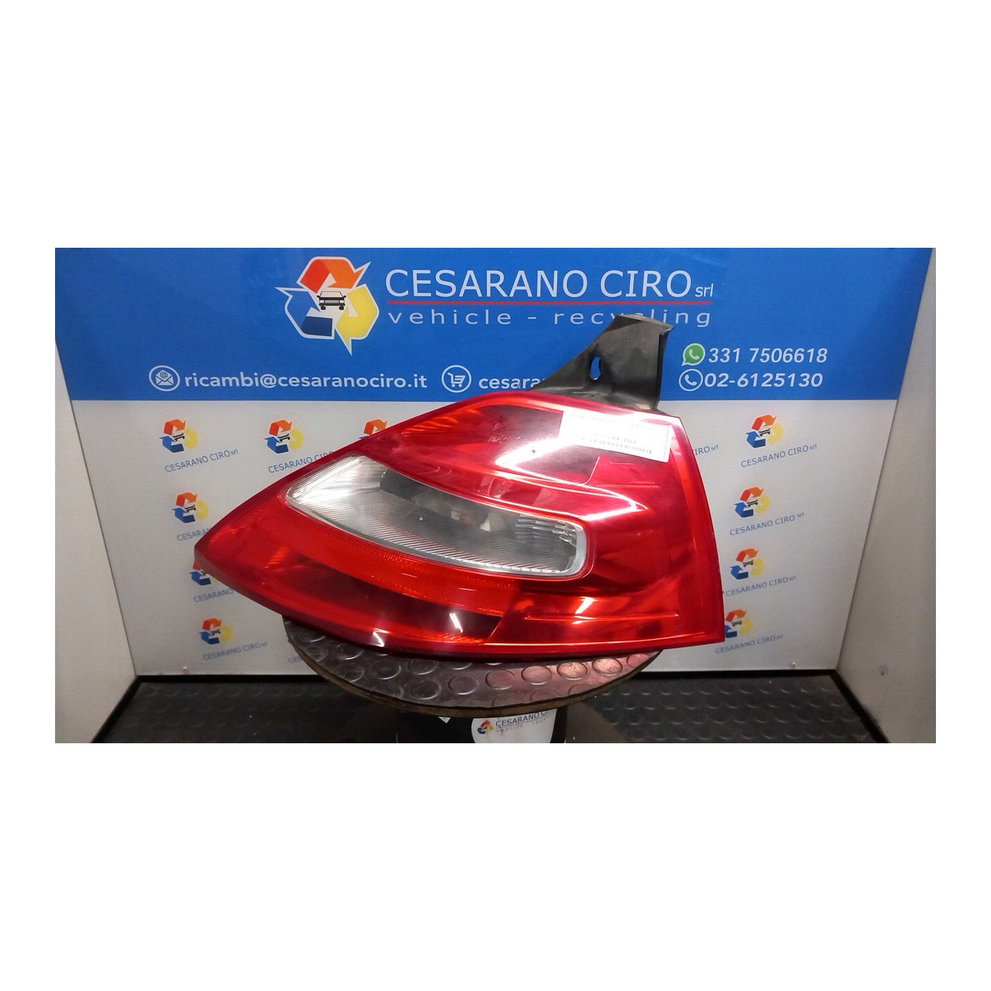 FANALE POST. DX. 124 RENAULT MEGANE 2A SERIE (02/06-08/09) K9KP7 8200413216