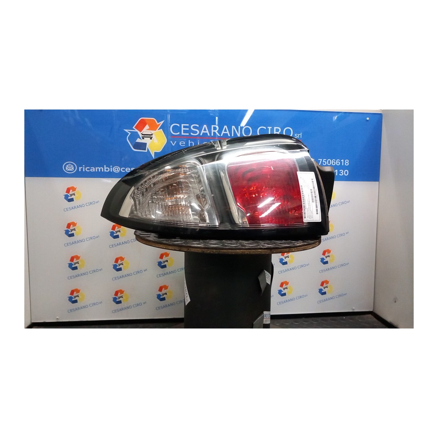 FANALE POST. DX. 015 CITROEN C3 PICASSO (02/09-02/18) 9HX 6351GL