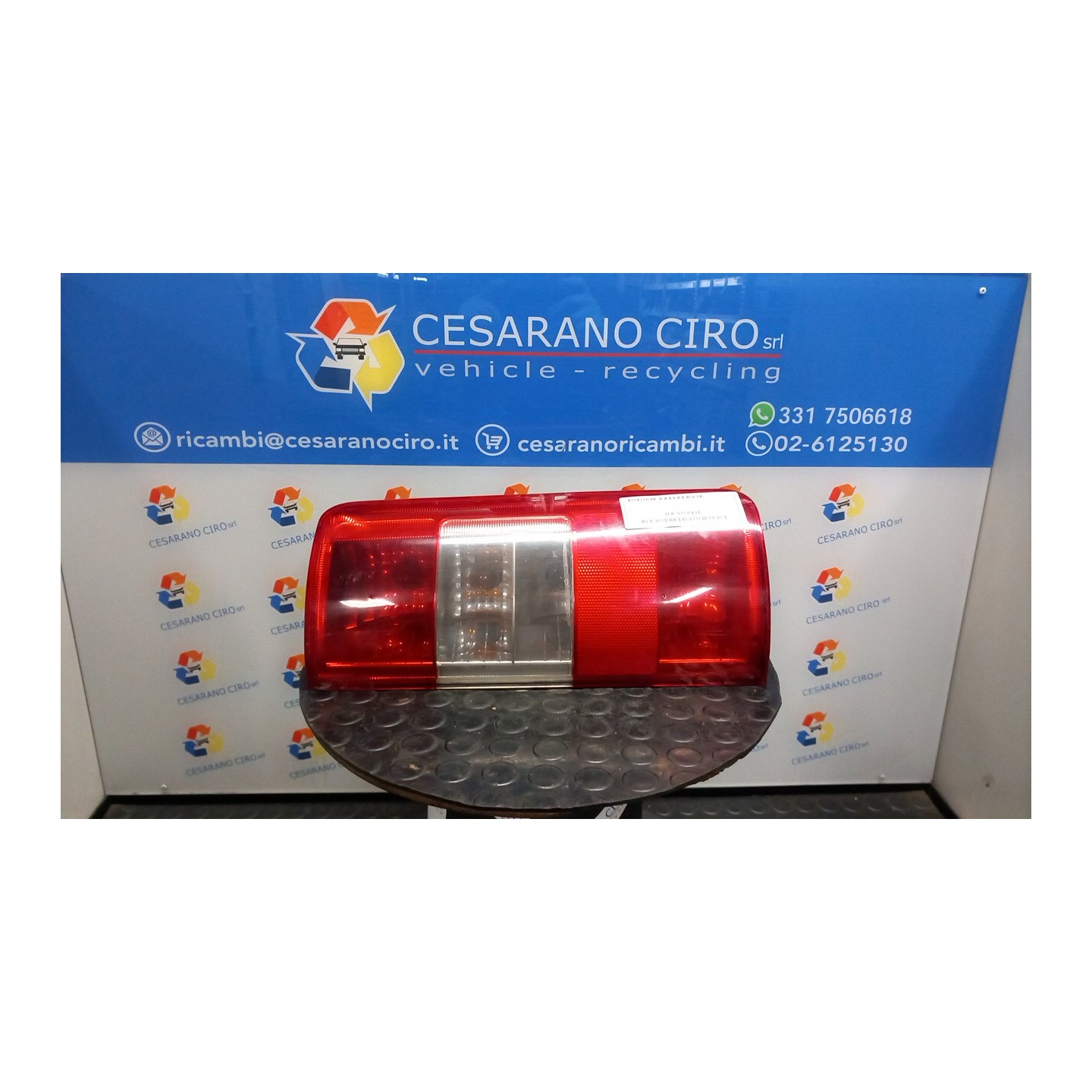 FANALE POST. DX. 081 FORD TOURNEO CONNECT (TC7) (09/02-0 P9PA 1369221